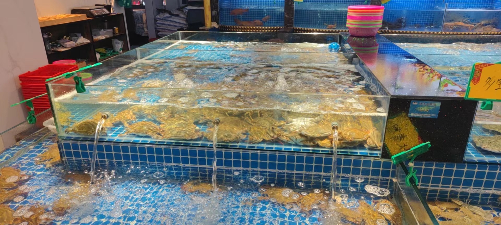 新舥艚海鲜酒店(恒风店)