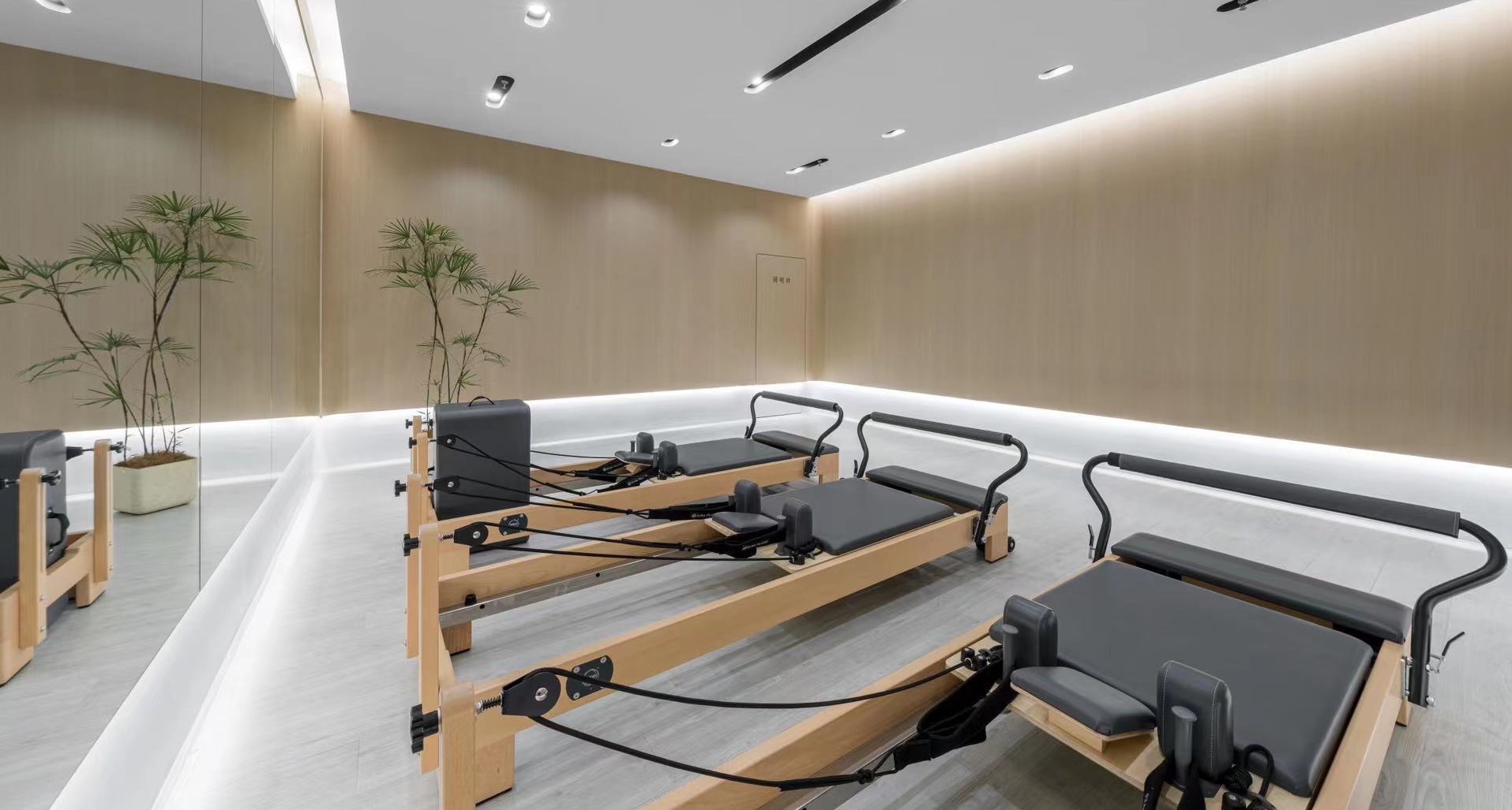 场地封面-HE瑜伽普拉提