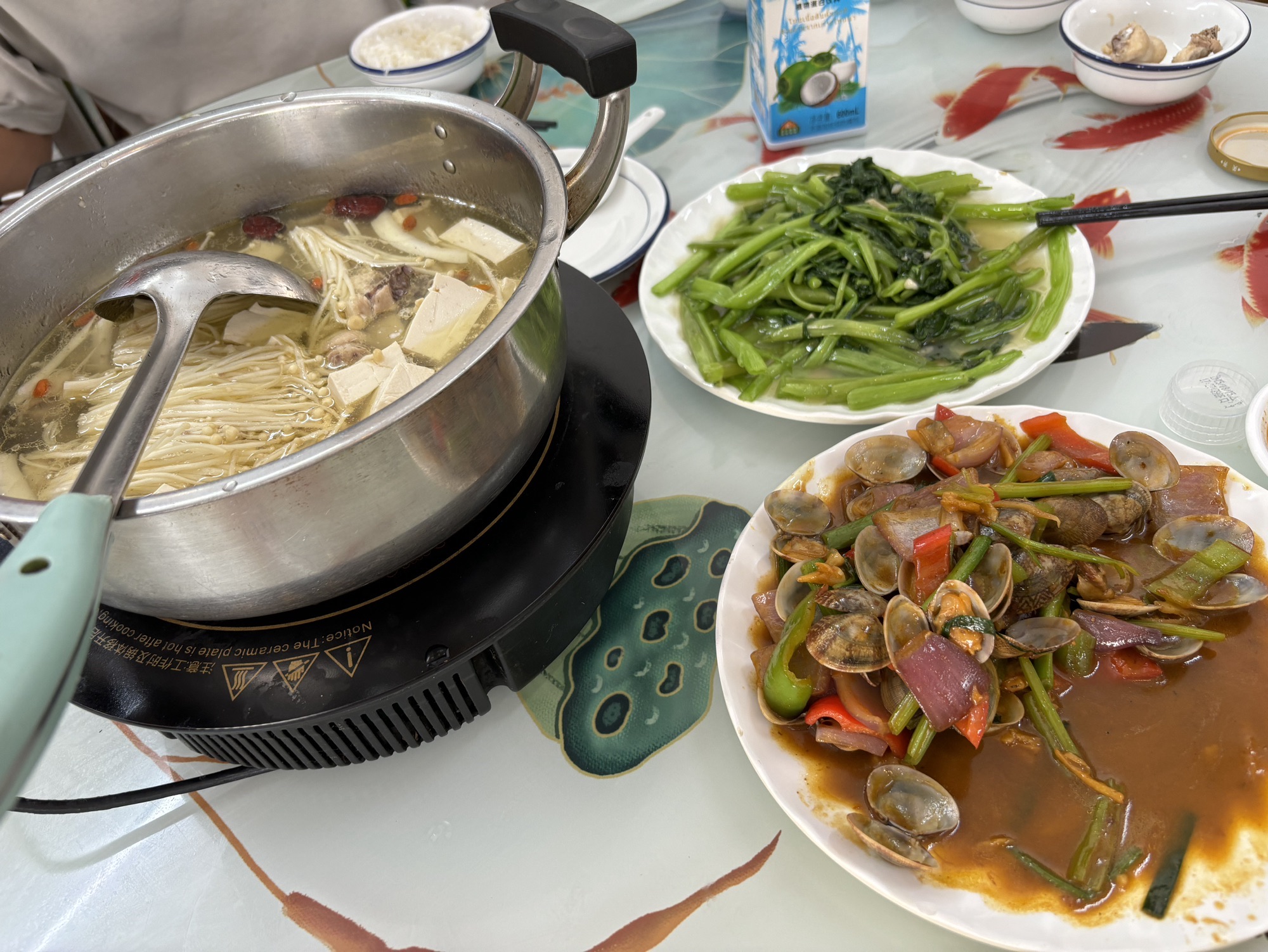 圆满文昌本地椰子鸡饭店·自养农家鸡