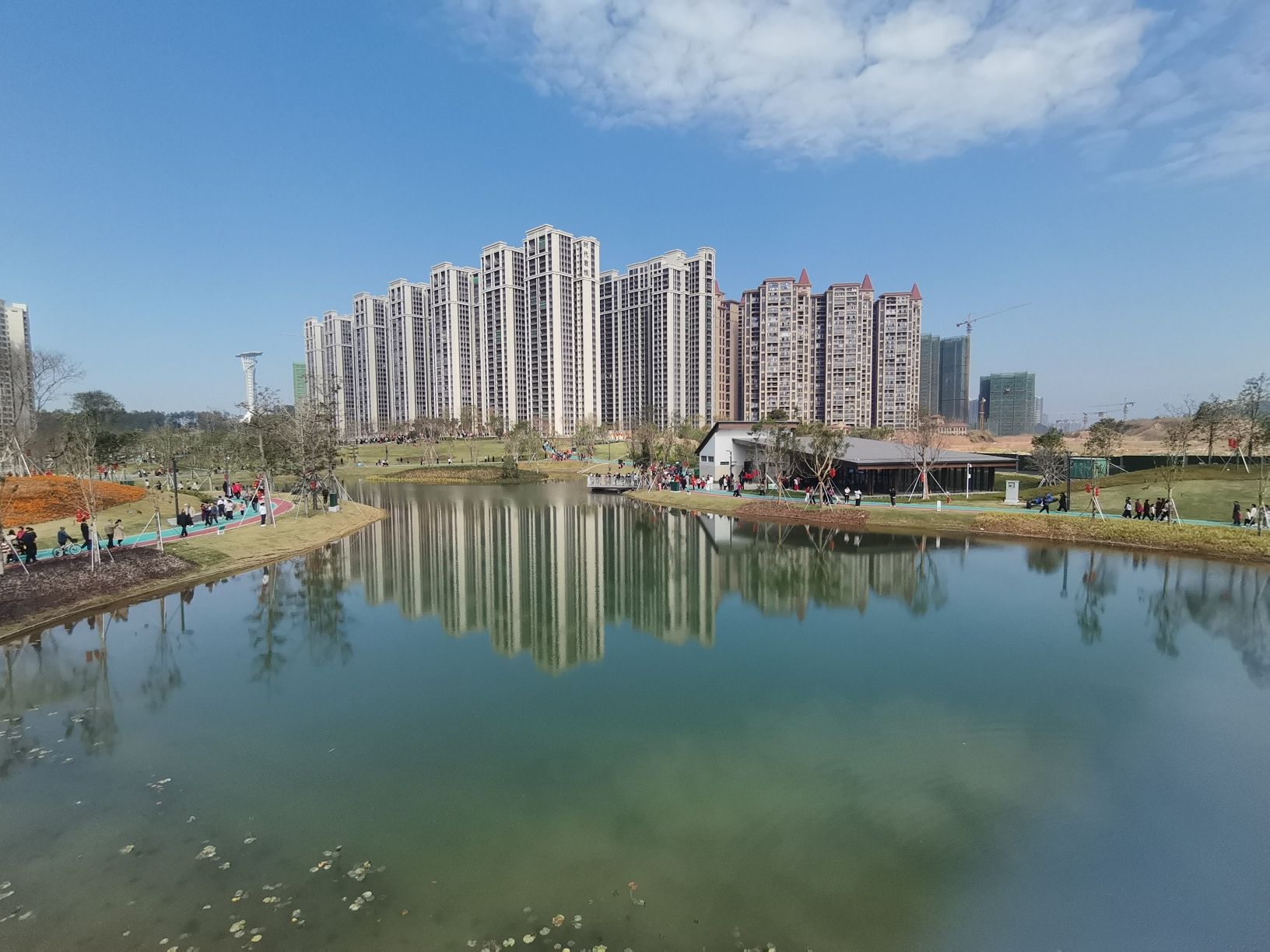 中轴广场旅行图片 1