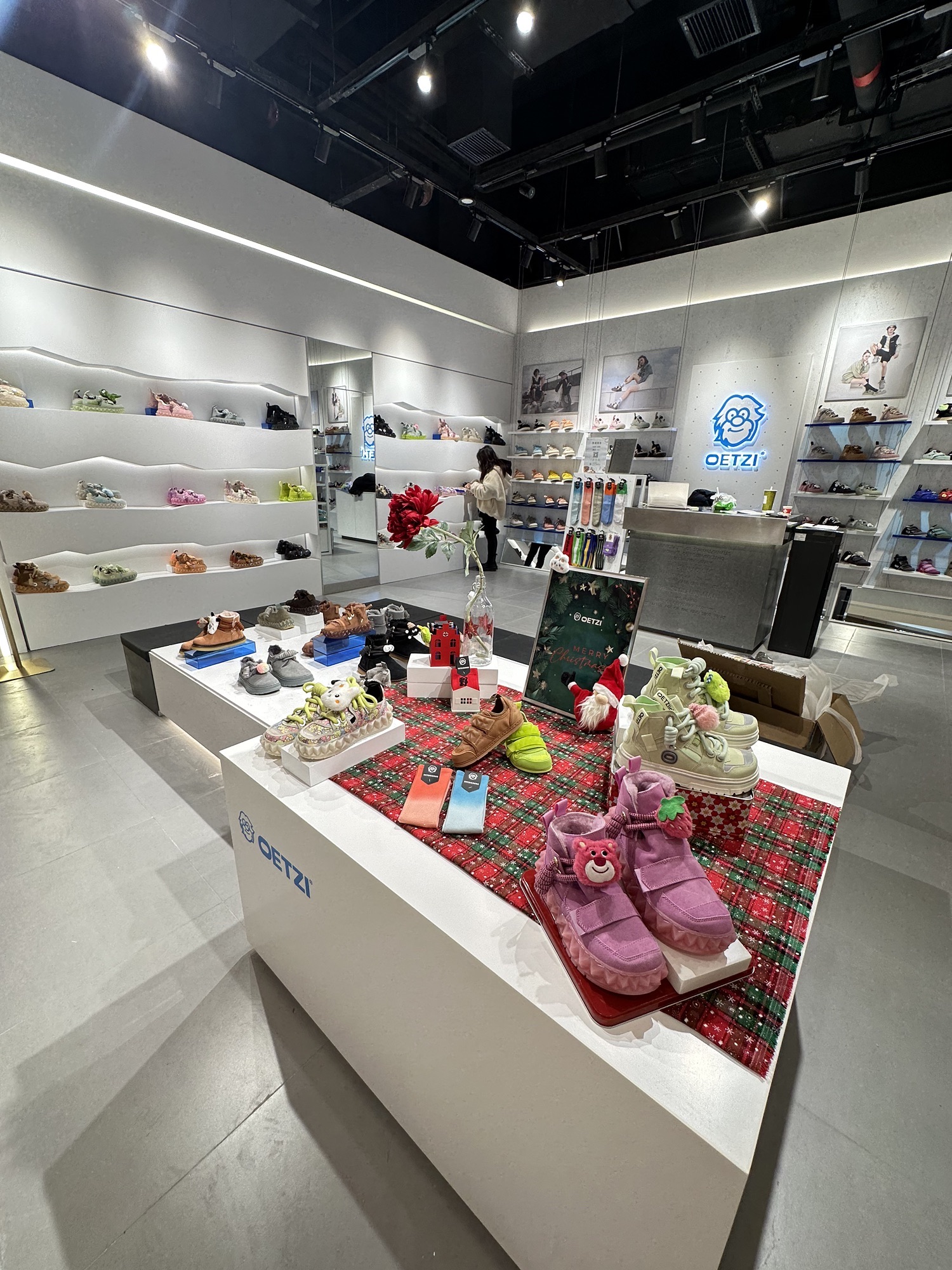 OETZI鞋(南京燕子矶万象汇店)