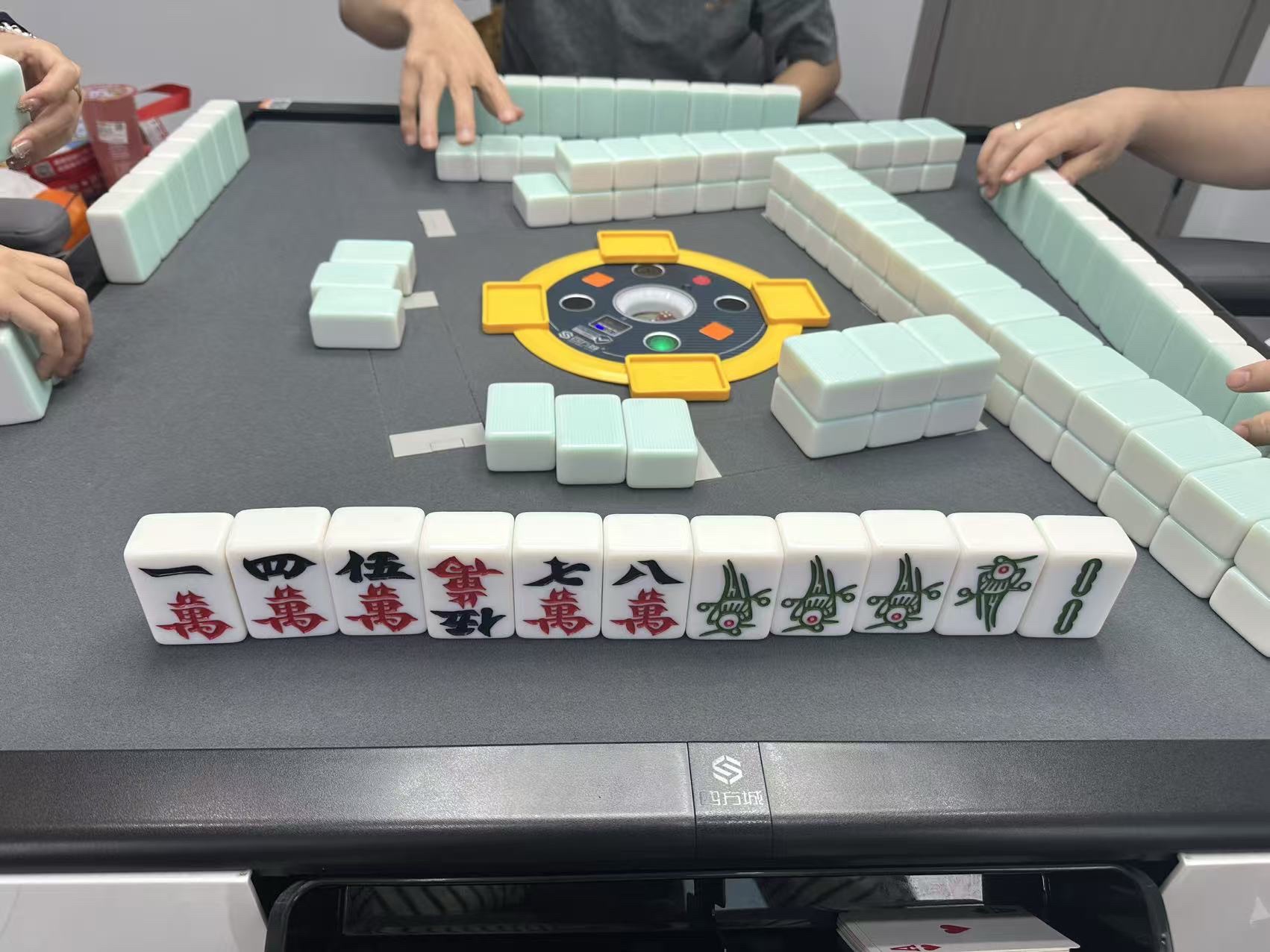 场地封面-龙小主24H茶室·棋牌(金府SOHO店)