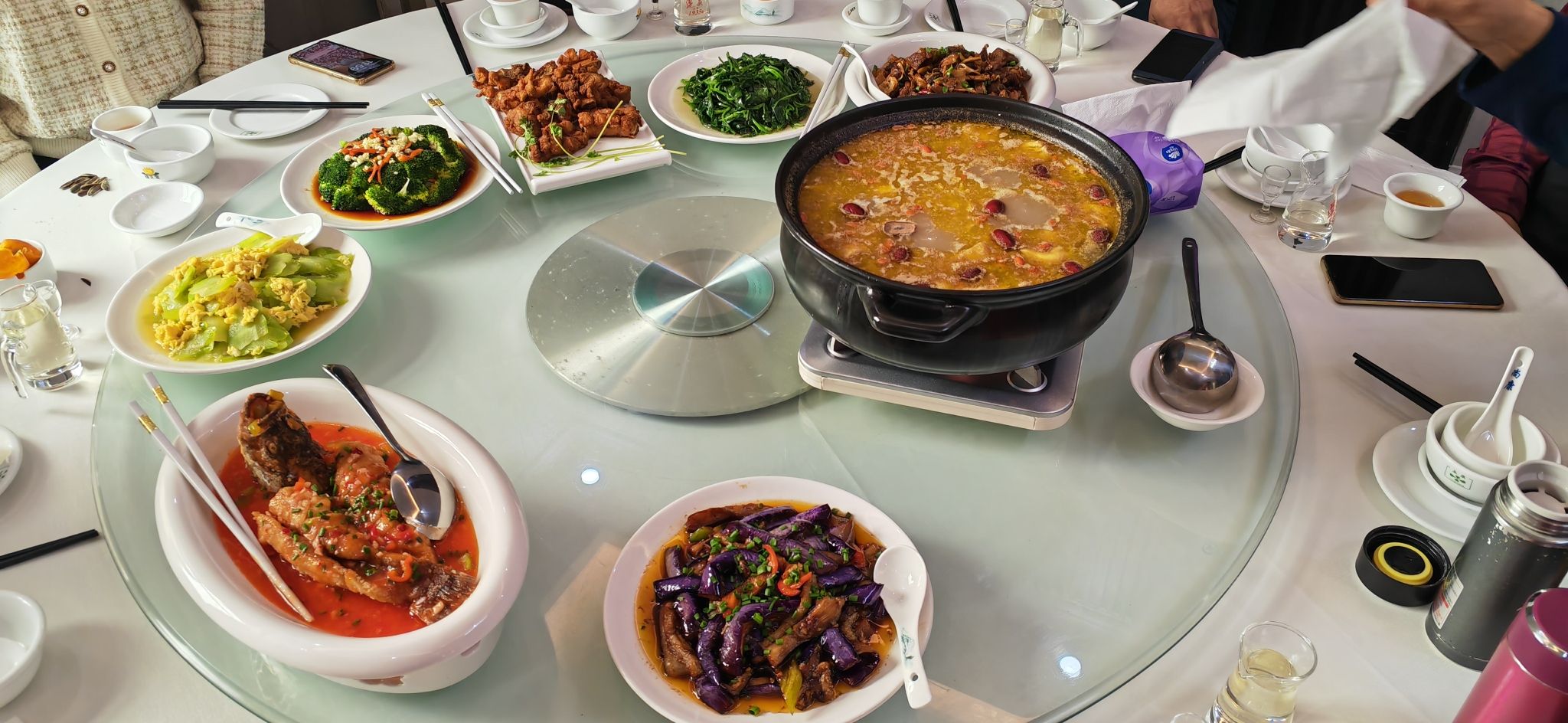 缘厨食府