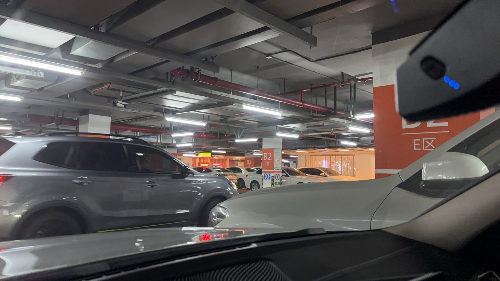 杭州中心地下停车场