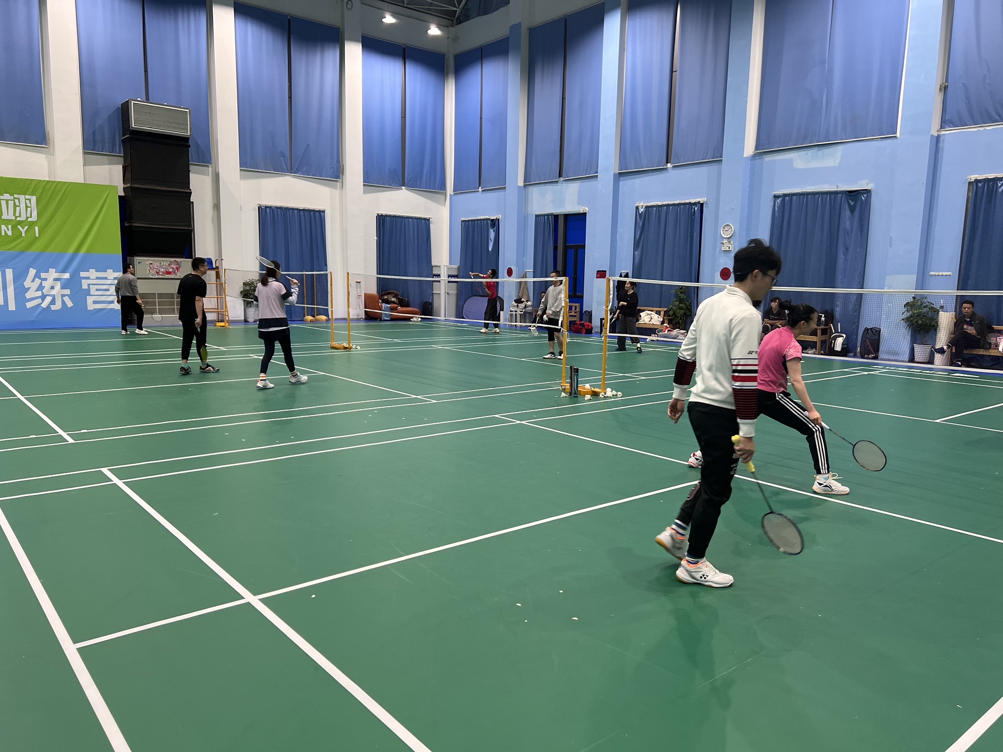 场地封面-上海天翊羽毛球俱乐部