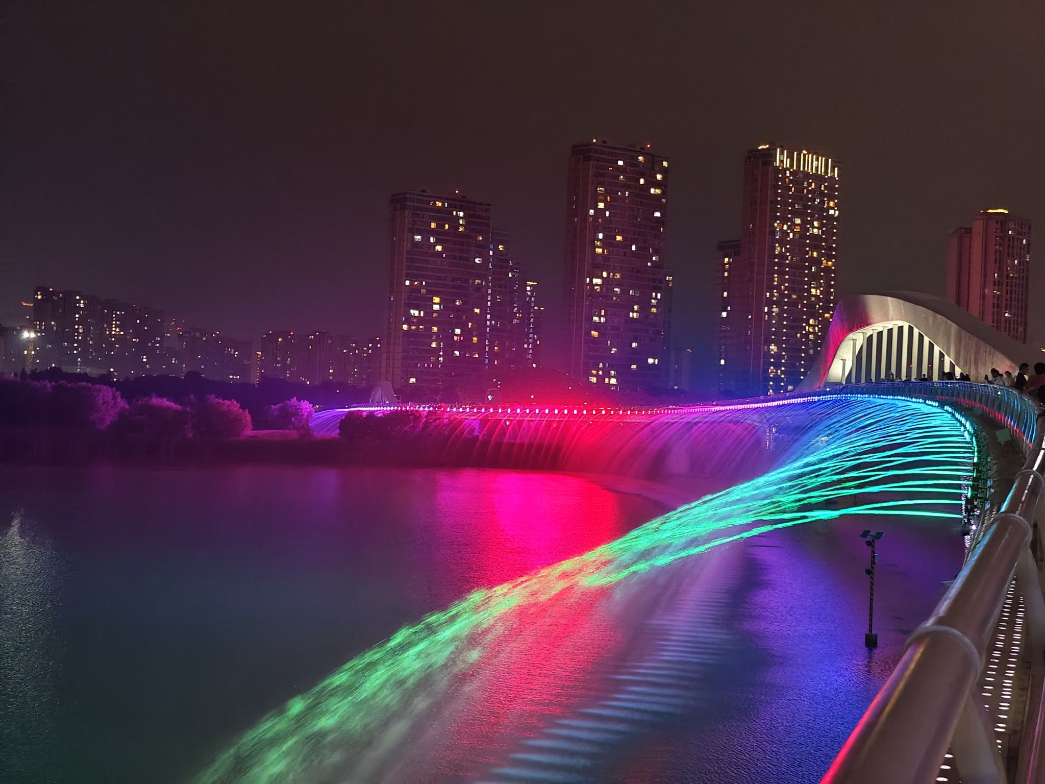 曹娥江人行景观桥旅行图片 3