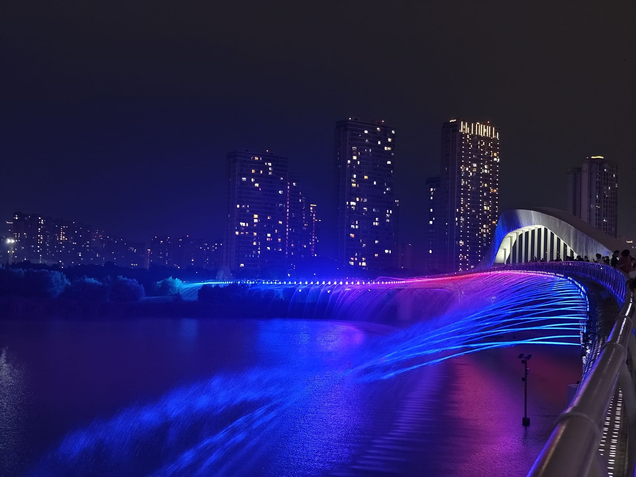 曹娥江人行景观桥旅行图片 2