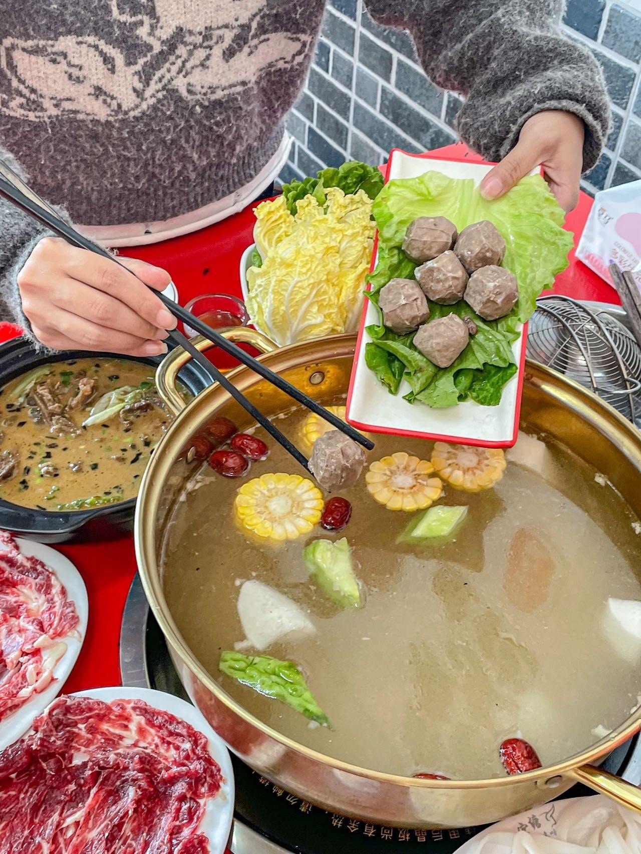 官塘老牌潮本味牛肉火锅.卤水火锅(韩滨园店)