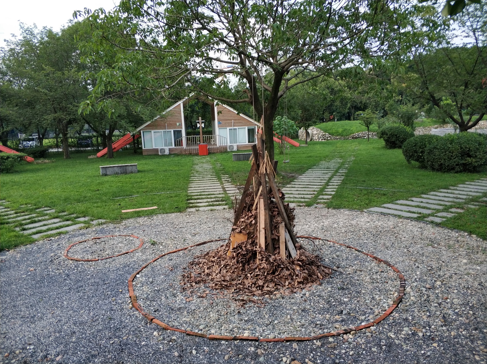 场地封面-成都市青少年宫青春营地(露营地)