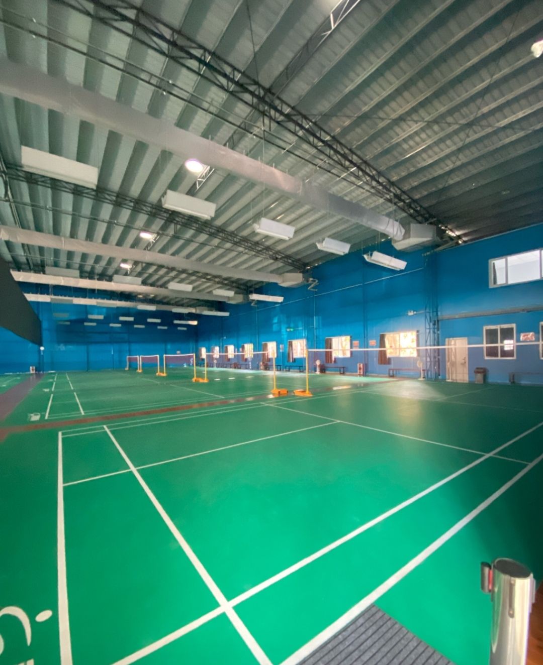 场地封面-旭日星空专业羽毛球学院(亦庄新校区)