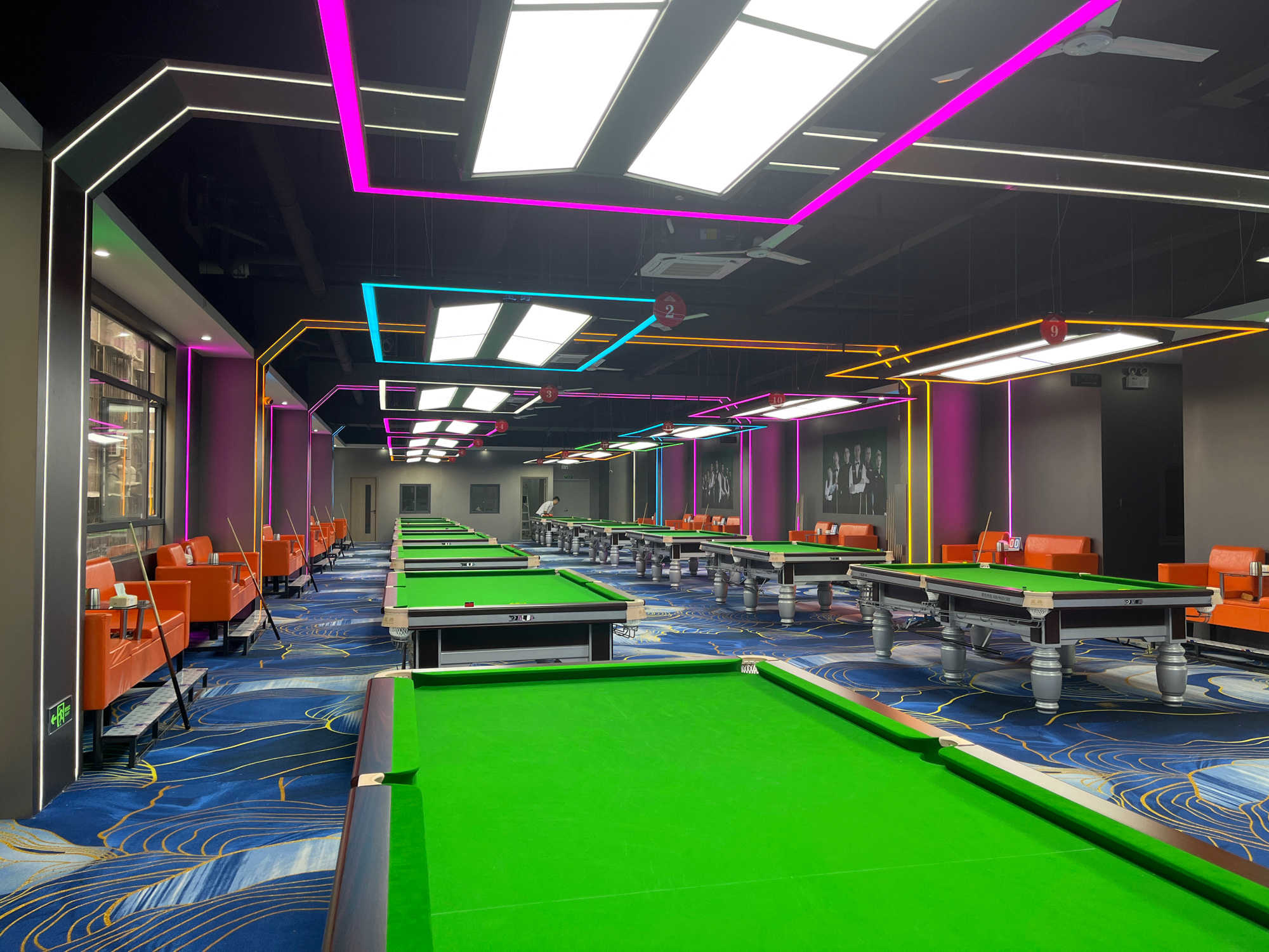 场地封面-阿打乔氏台球棋牌石岩店