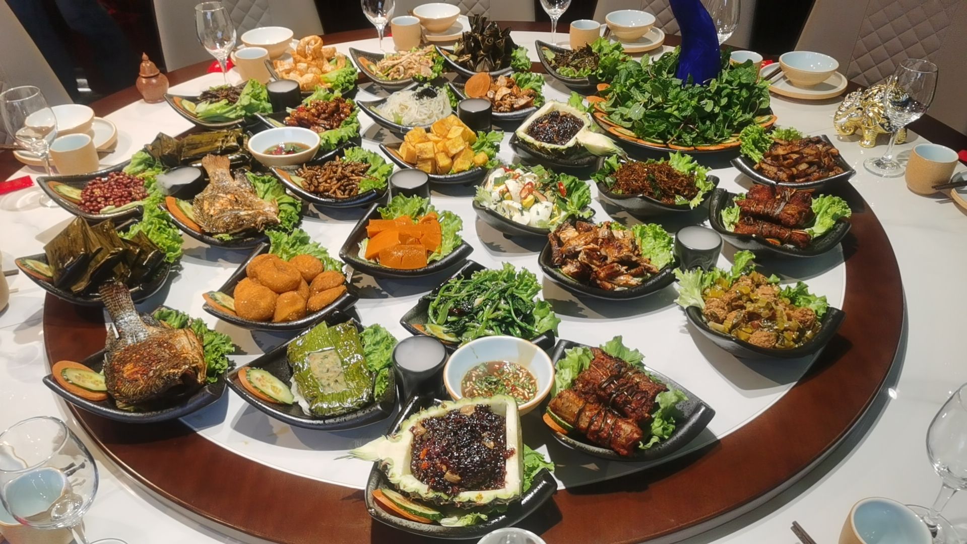 品德宏·孔雀宴的发源地(瑞丽古城店)