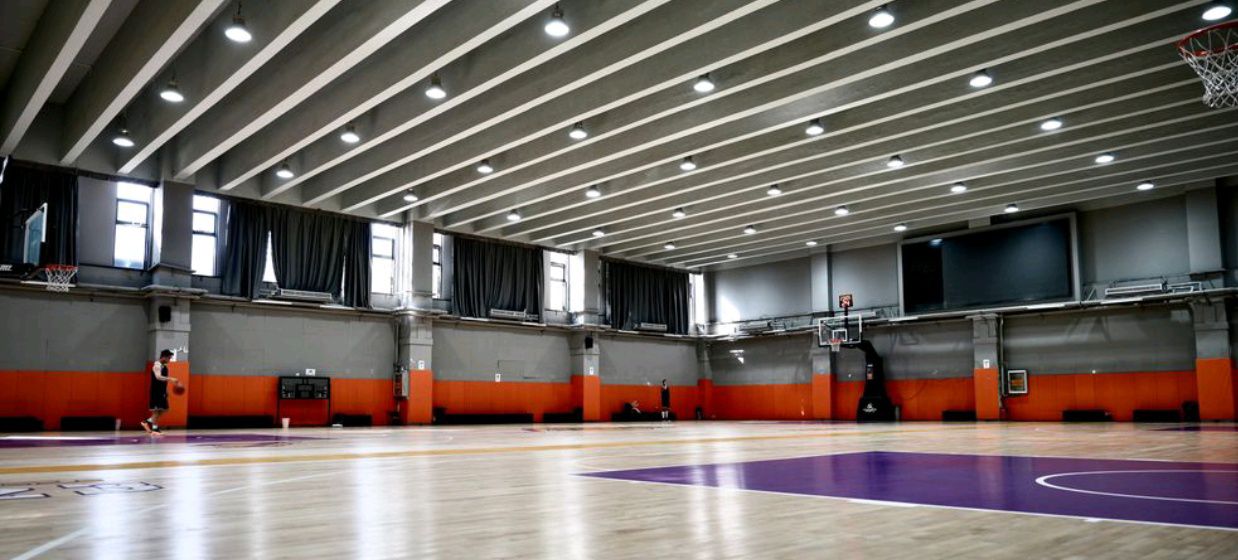 莱特篮球羽毛球馆(金水岸店)