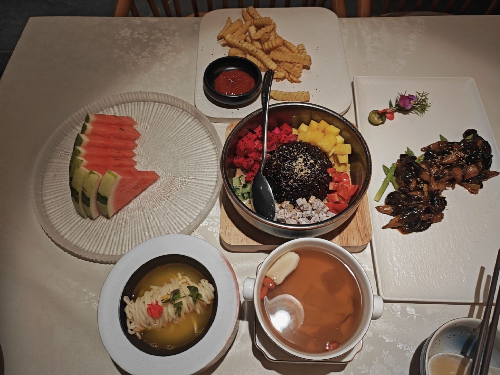 莲素世界(鼓楼店)