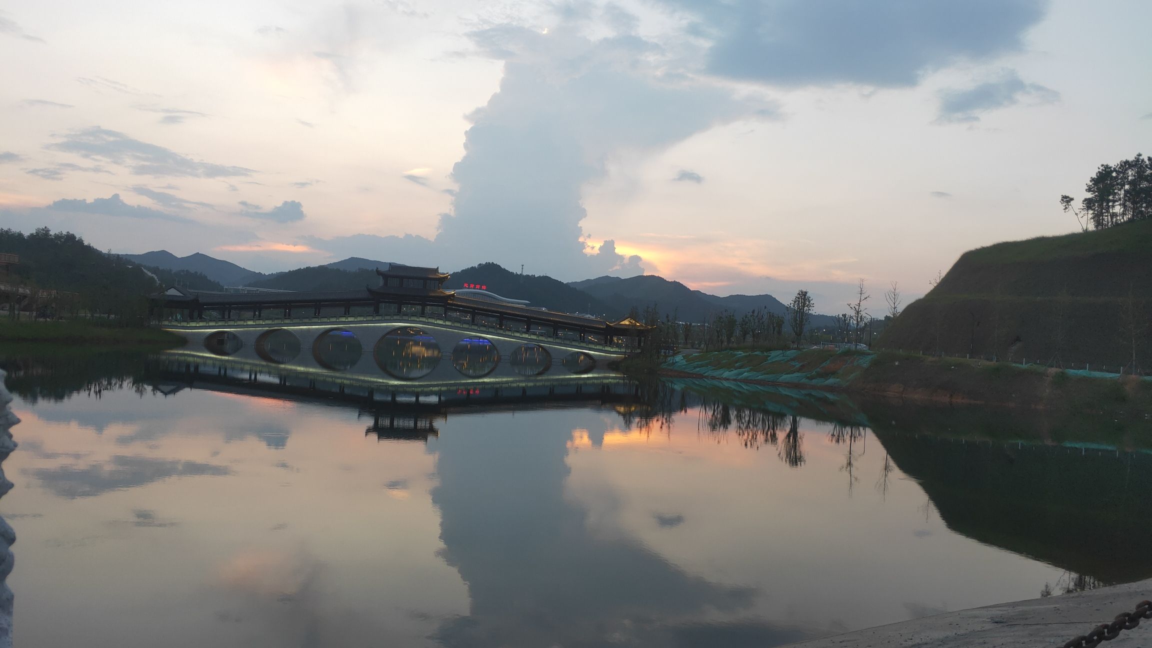 龙归湖