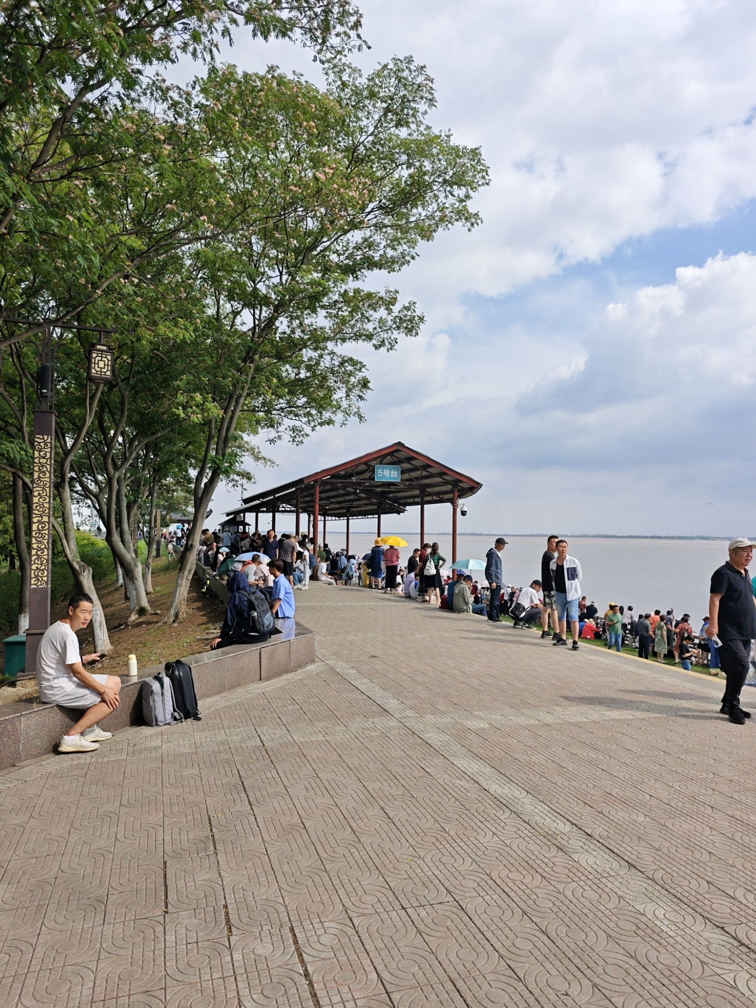 观潮胜地公园安澜门