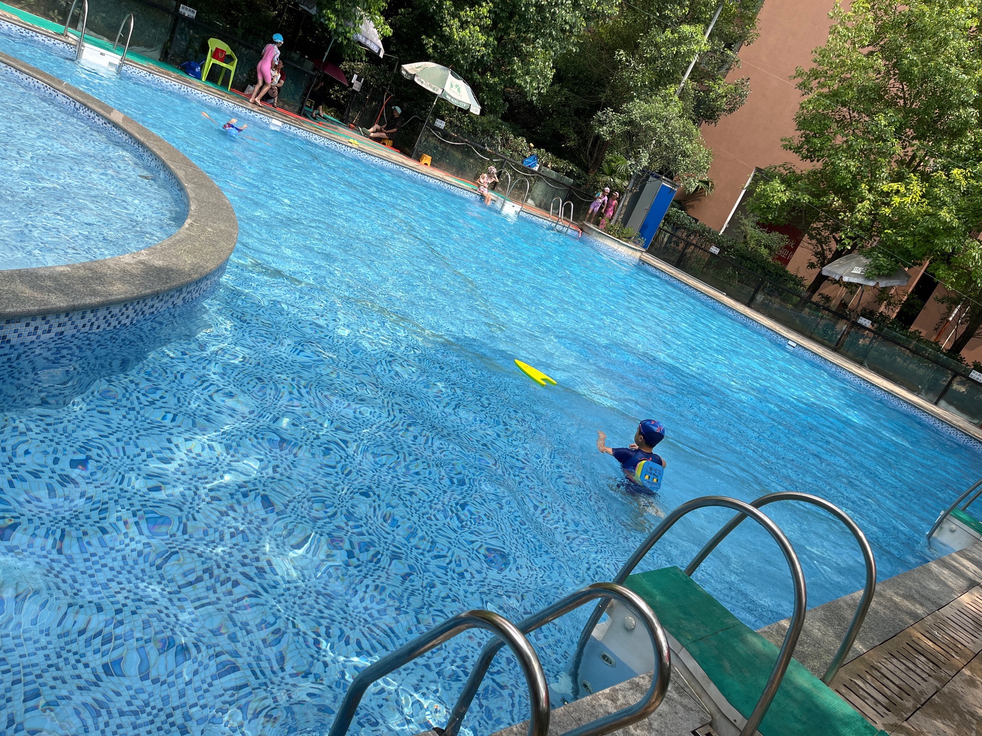 场地封面-明信仕林府C区游泳池