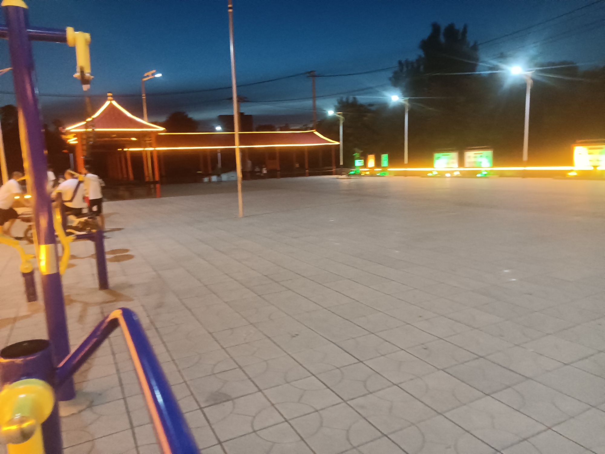 张楚营村广场旅行图片
