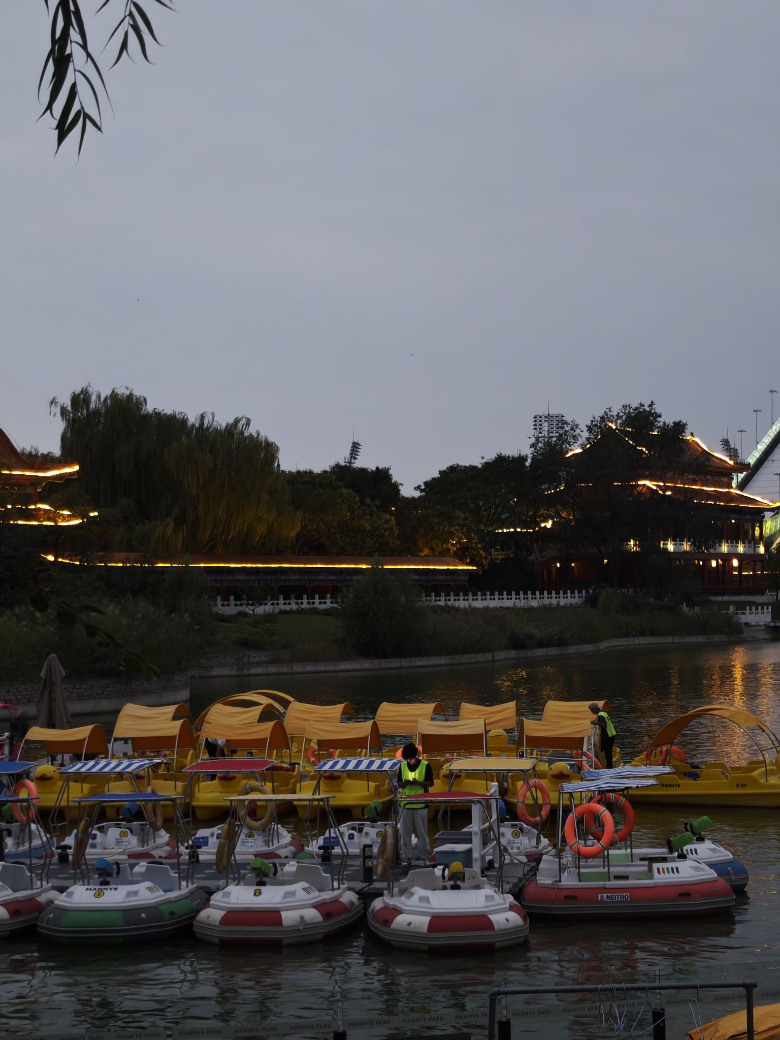 石景山区首钢群明湖游船码头旅行图片 1
