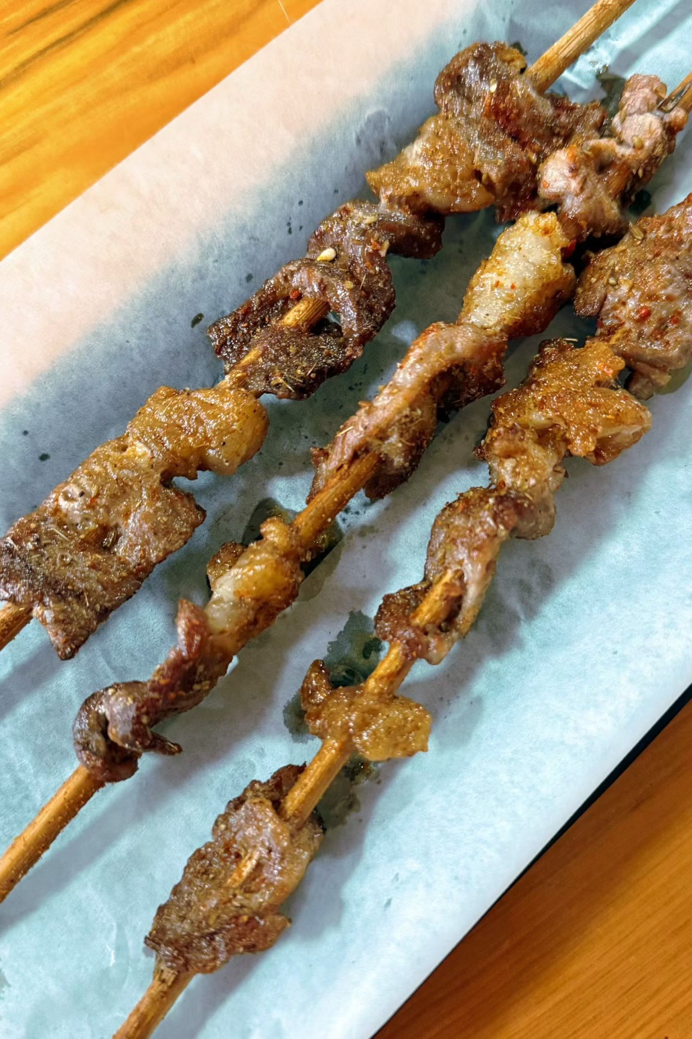 黎家荔枝木烤鸡(亚龙湾店)