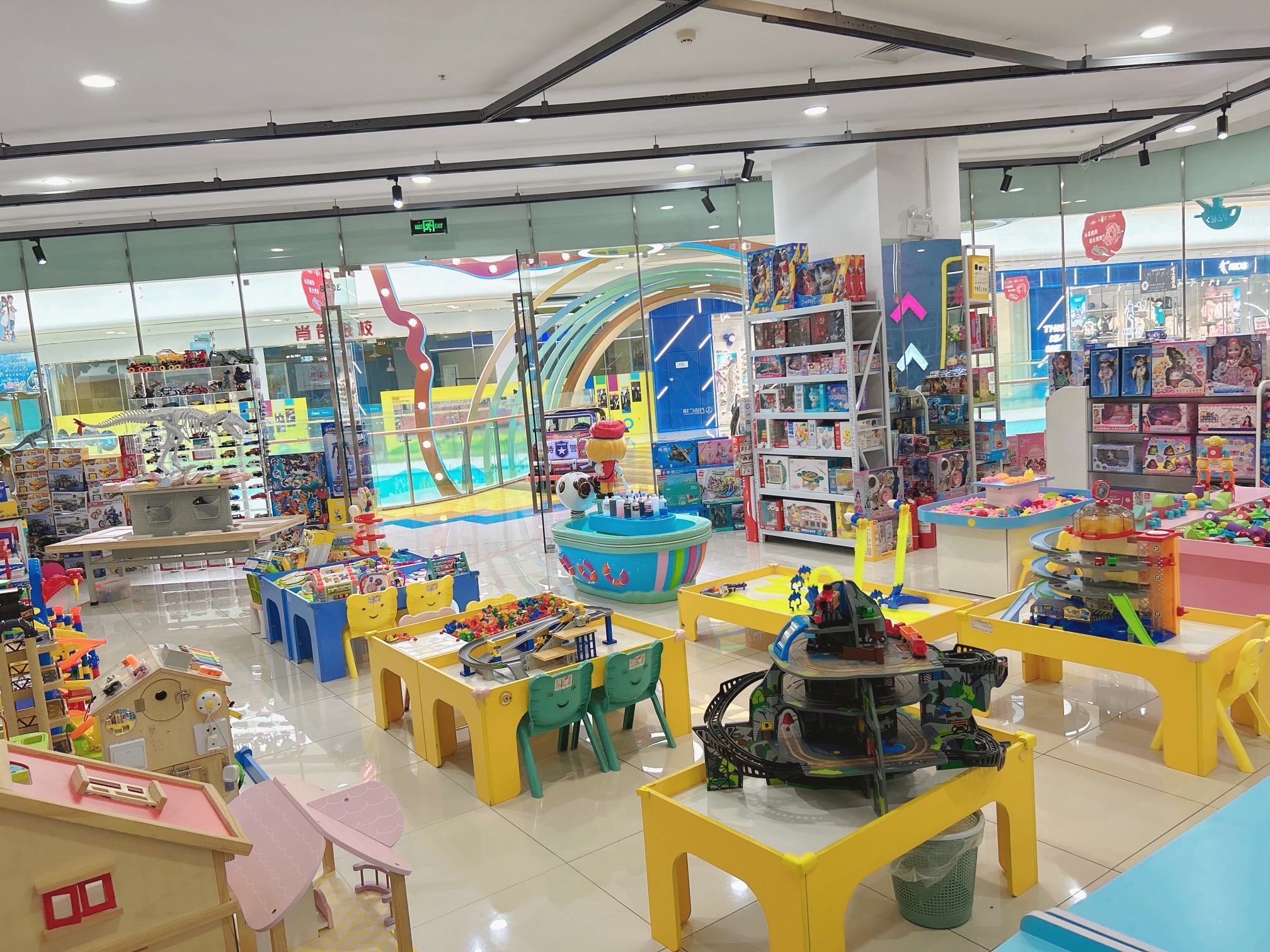 奥迪玩具店(万达广场宿迁沭阳店)