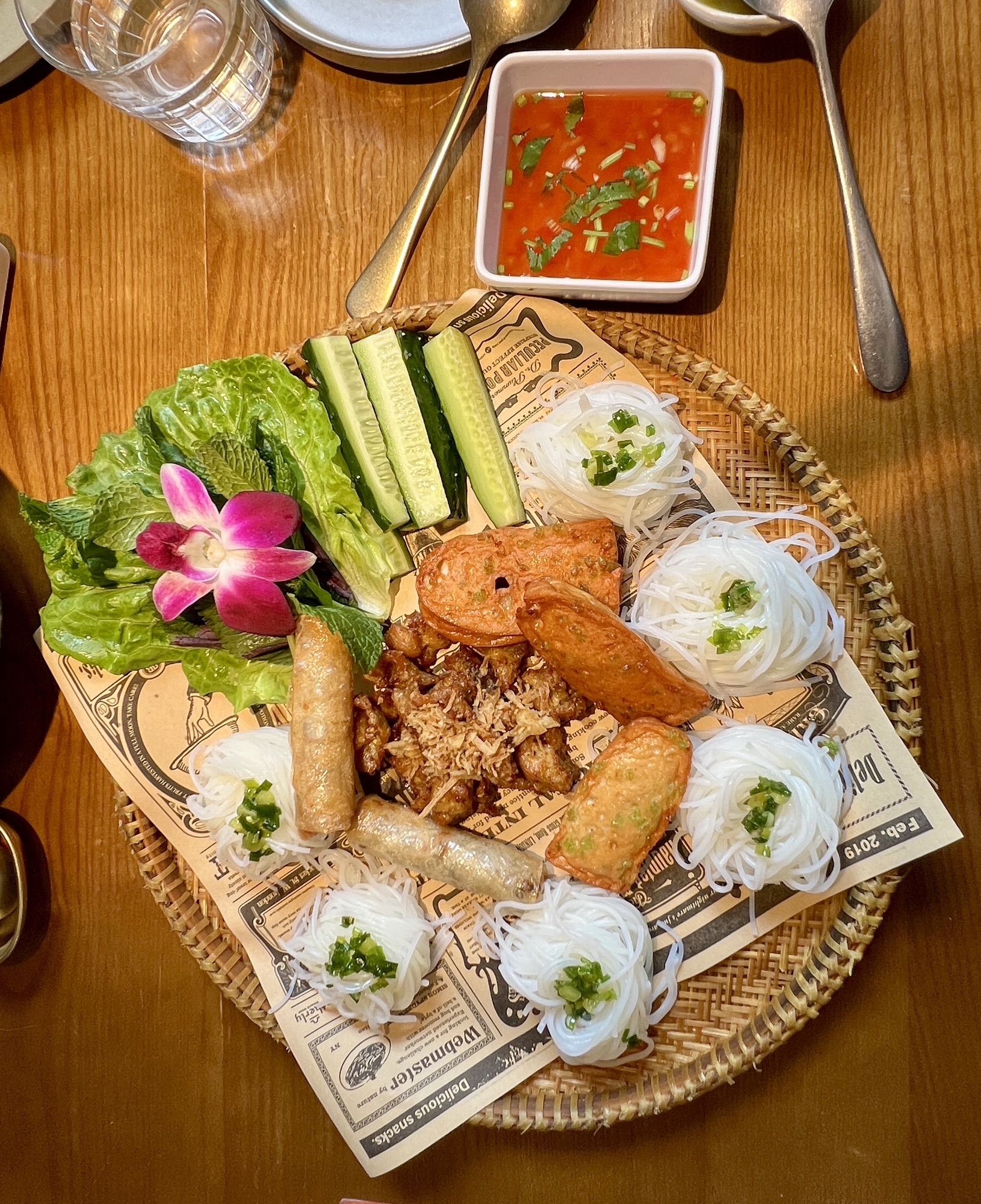 越小姐越式餐厅