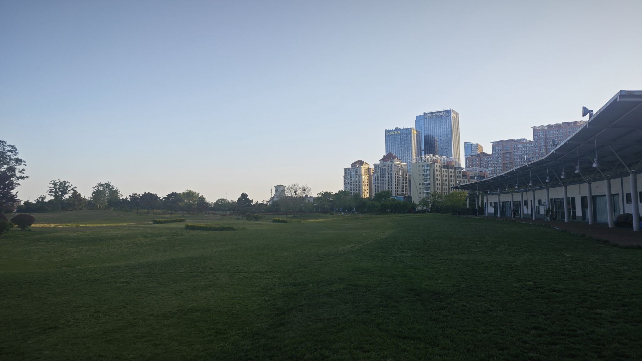青岛西海岸市民体育公园旅行图片 3
