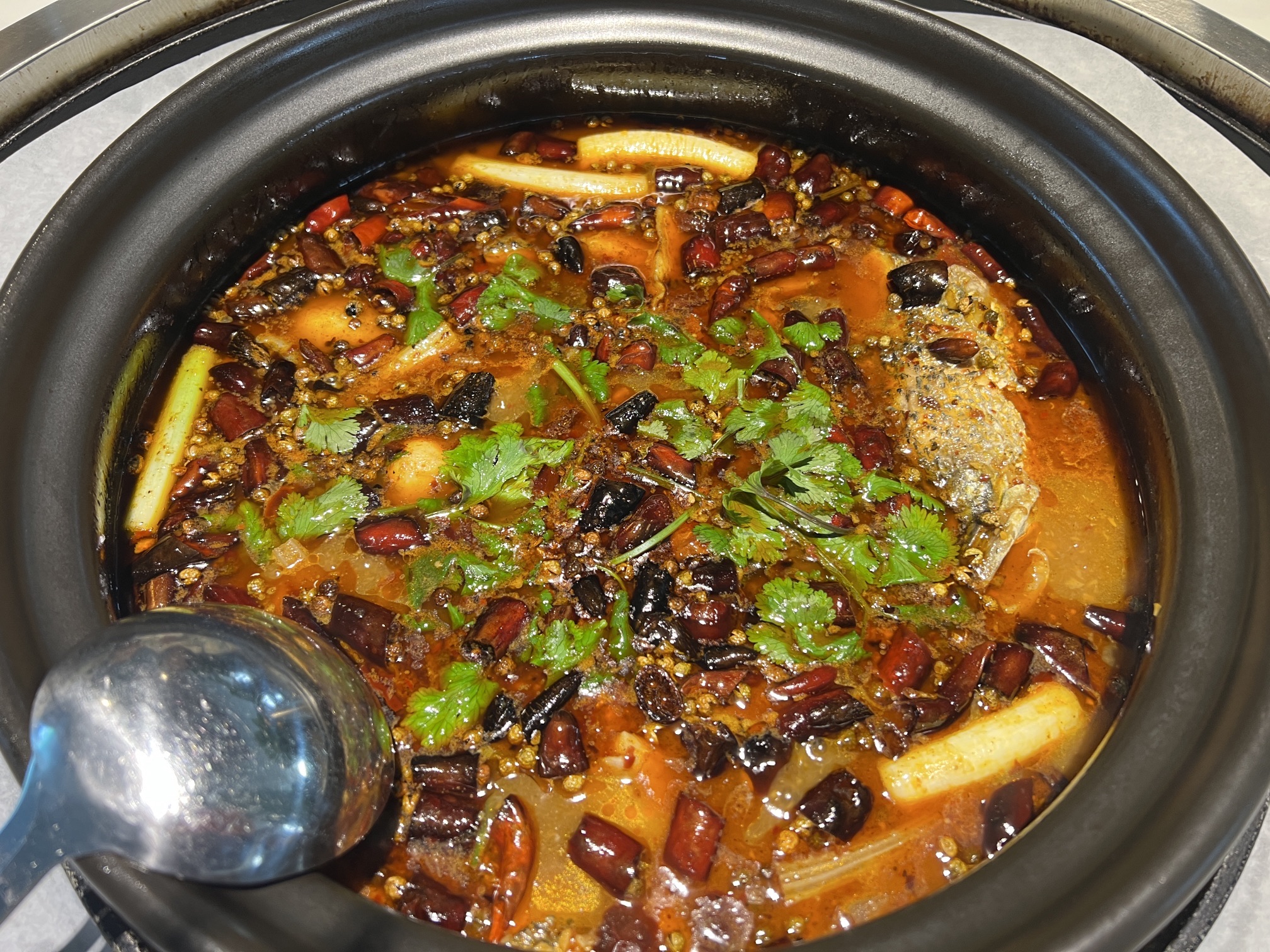 宣威市鱼品世佳清真餐厅(总店)