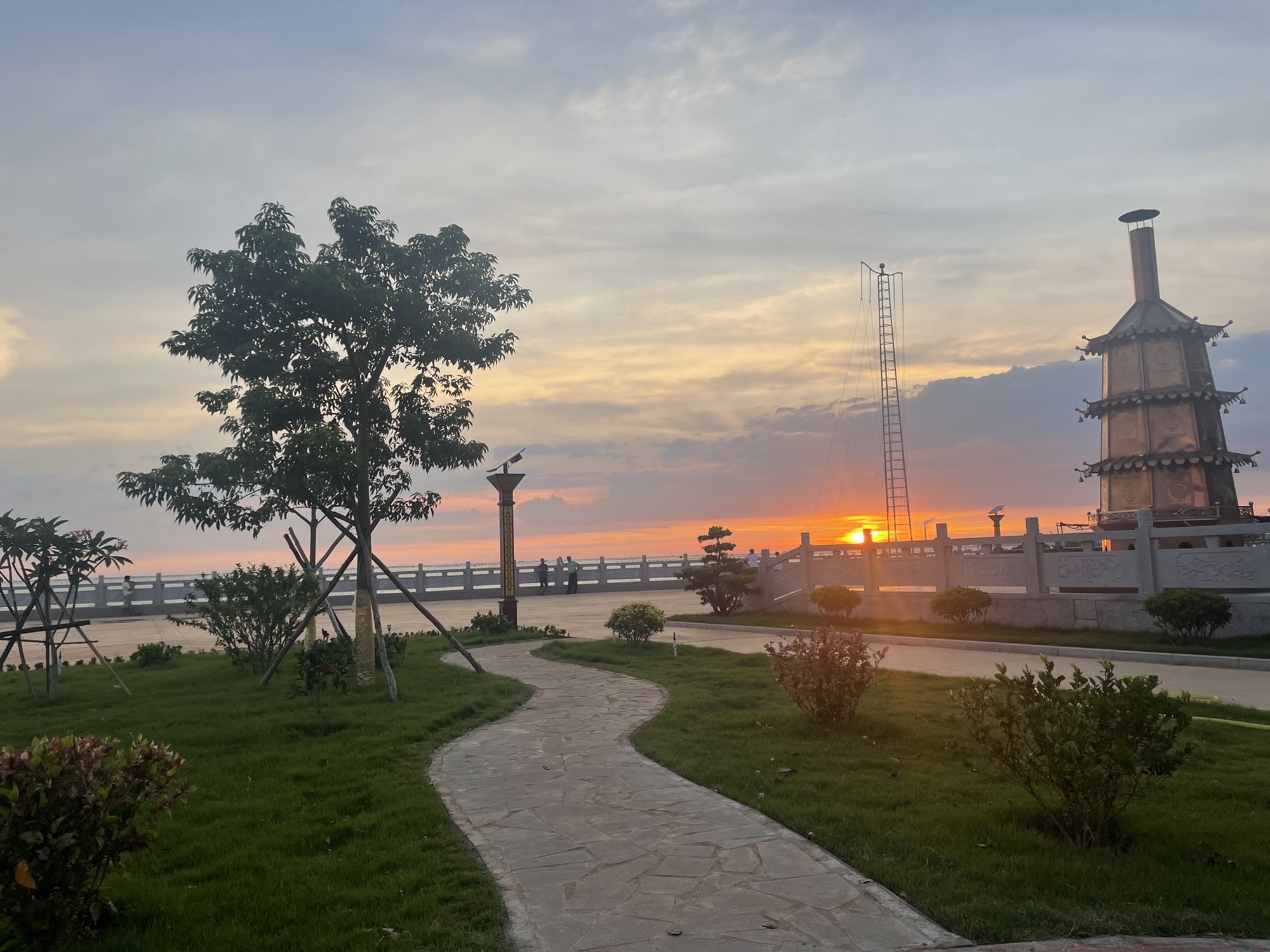 后丰村三座舍庙文化广场旅行图片 1