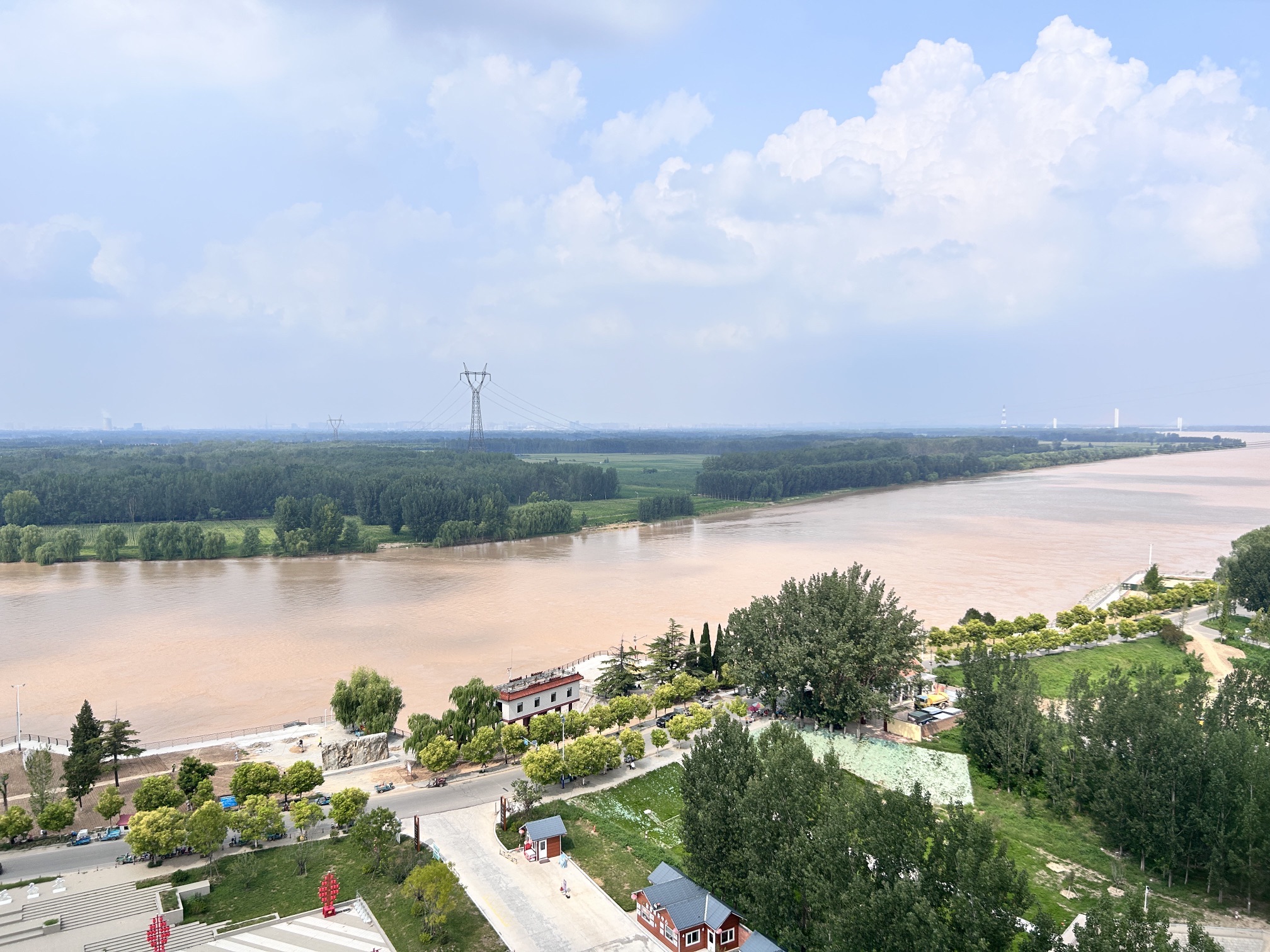 黄河楼广场旅行图片 2