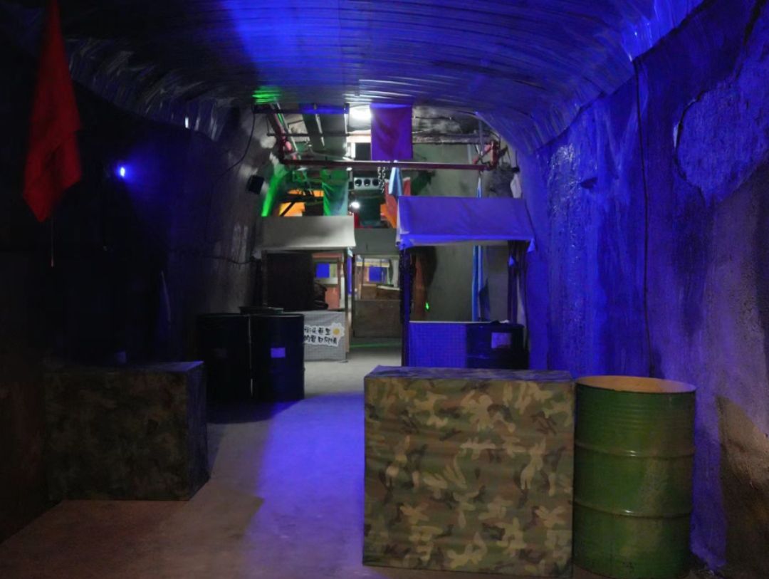 场地封面-皮城真人CS(十八梯山城巷店)