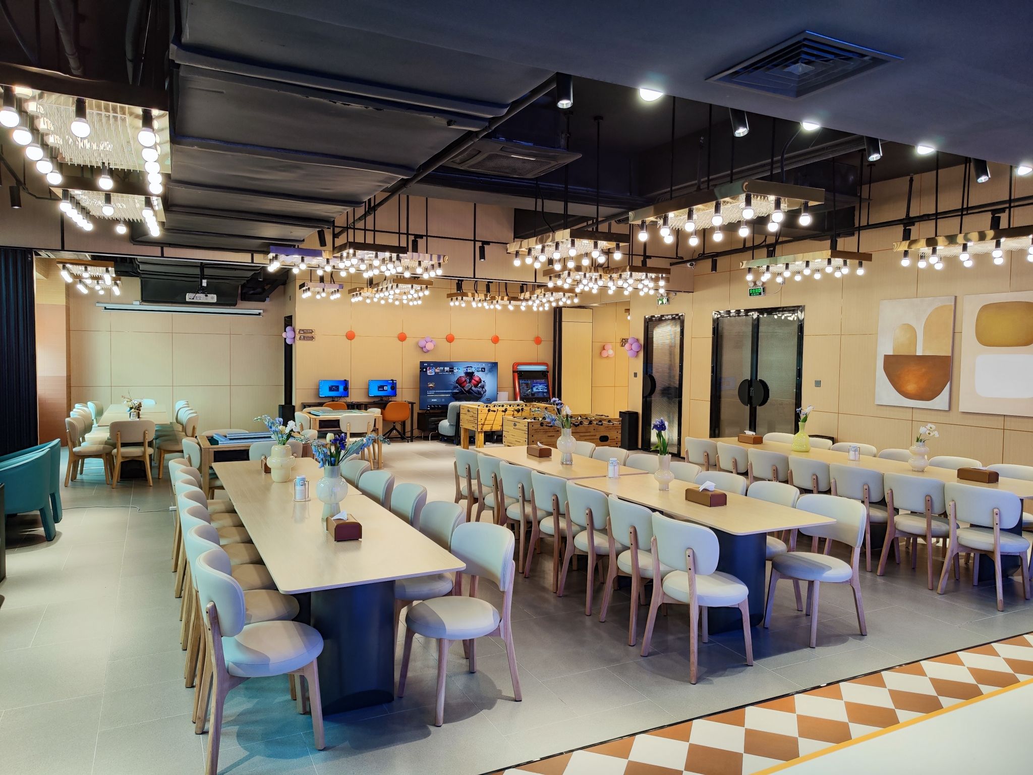 满纷轰趴·深大新店·趣味团建·百人拓展