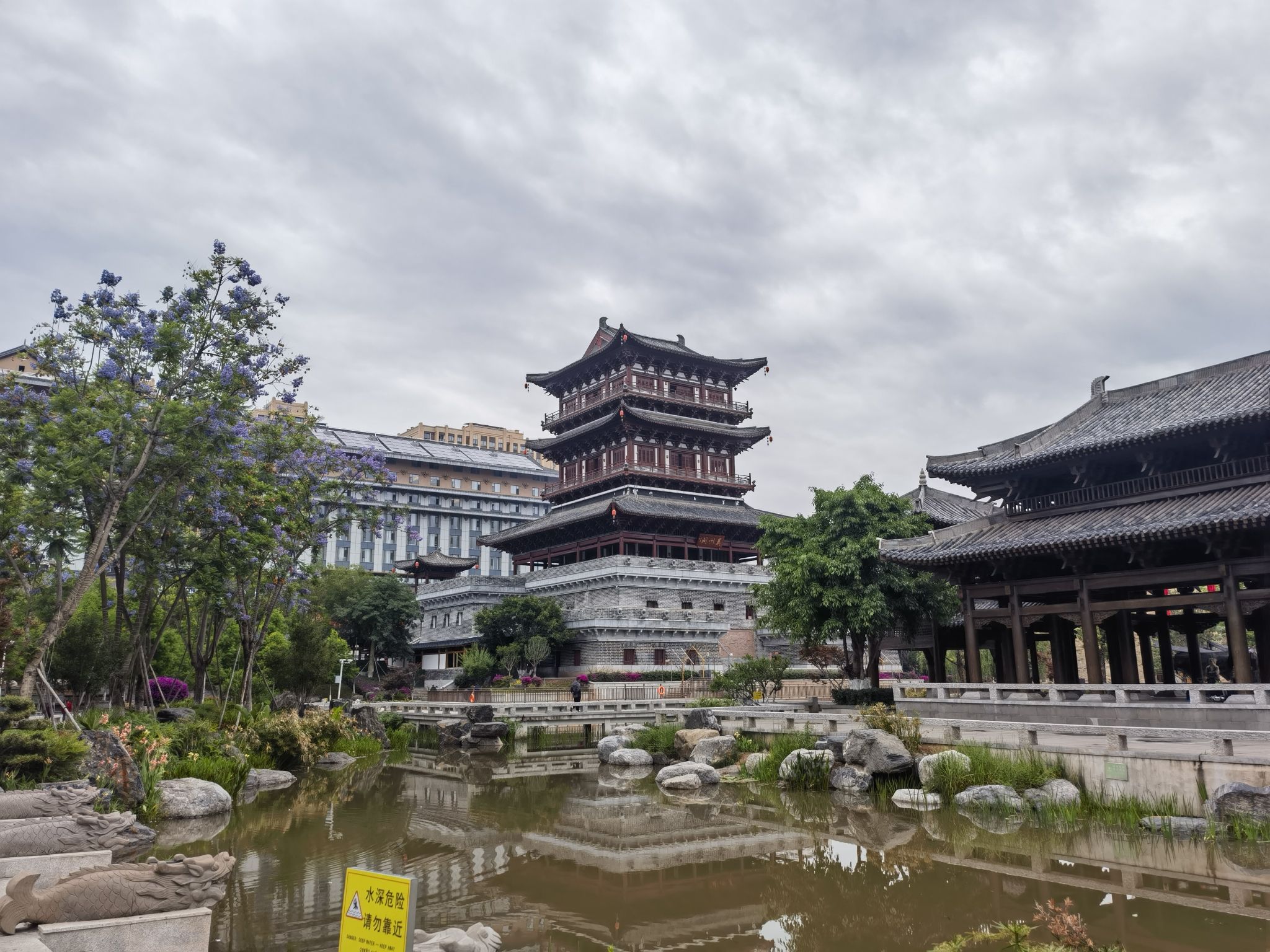 唐园-城门楼