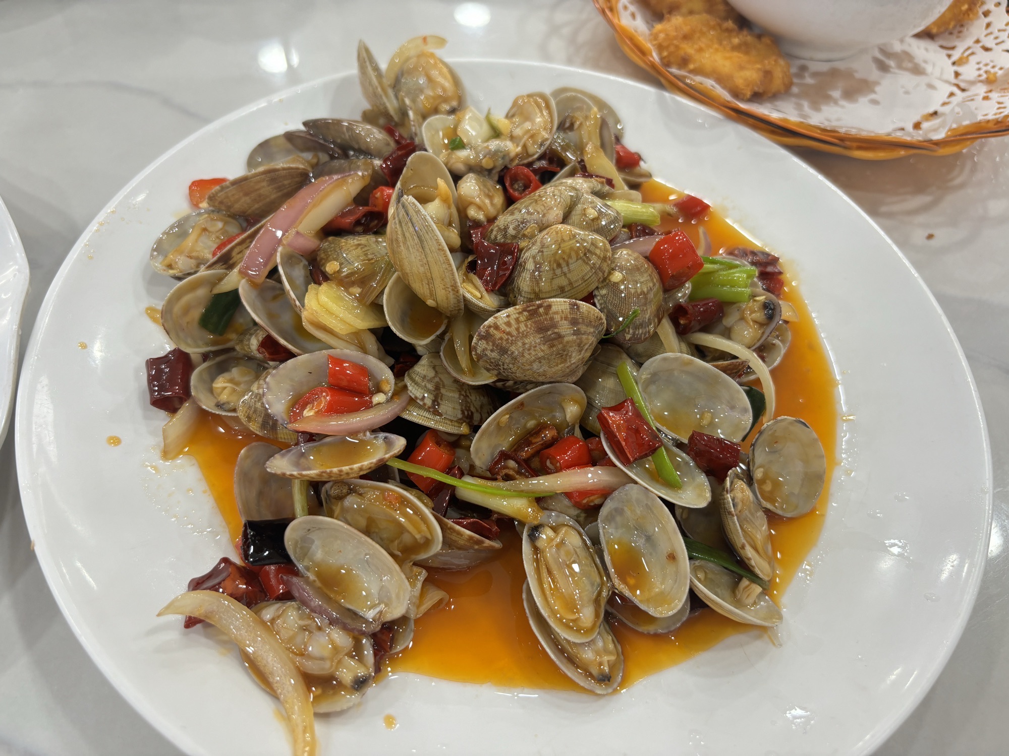 小海浪海鲜餐厅(大东海店)
