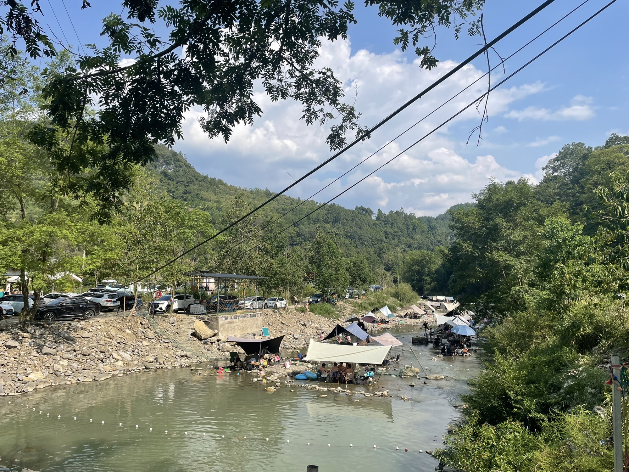 龙溪露营基地