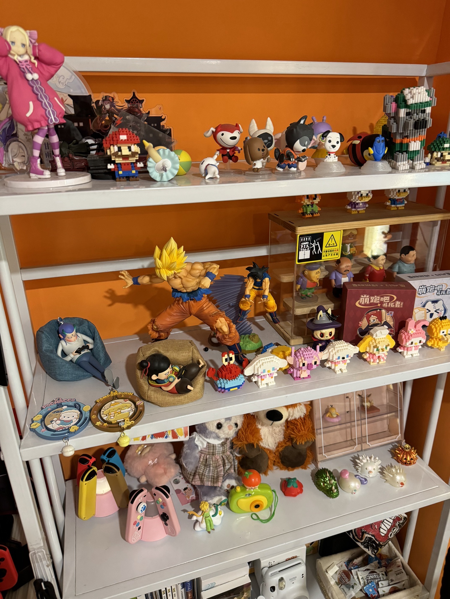 小屋电玩Ps5·Switch主机游戏馆(朝阳门店)