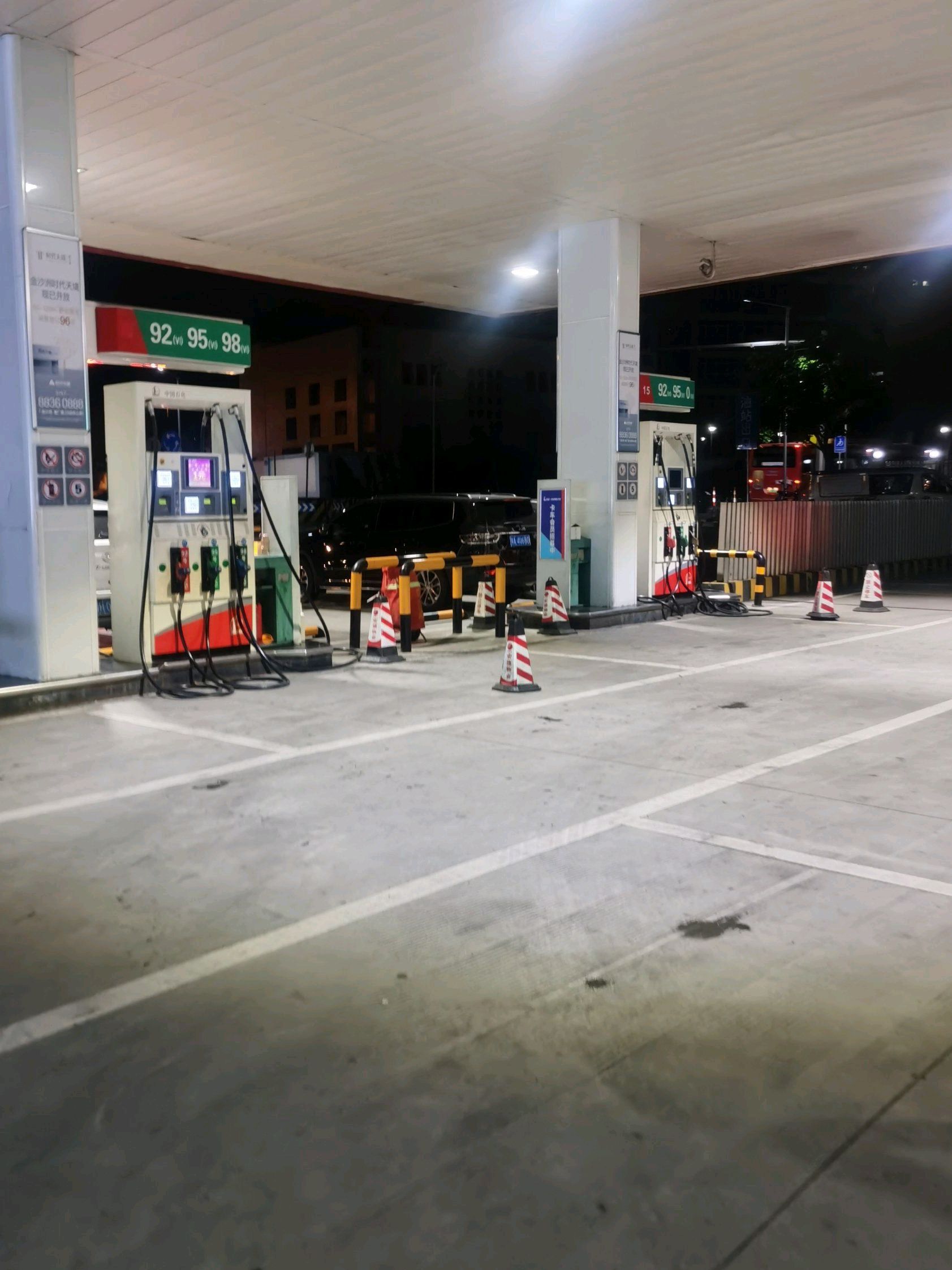 中国石化湛江高岭加油站