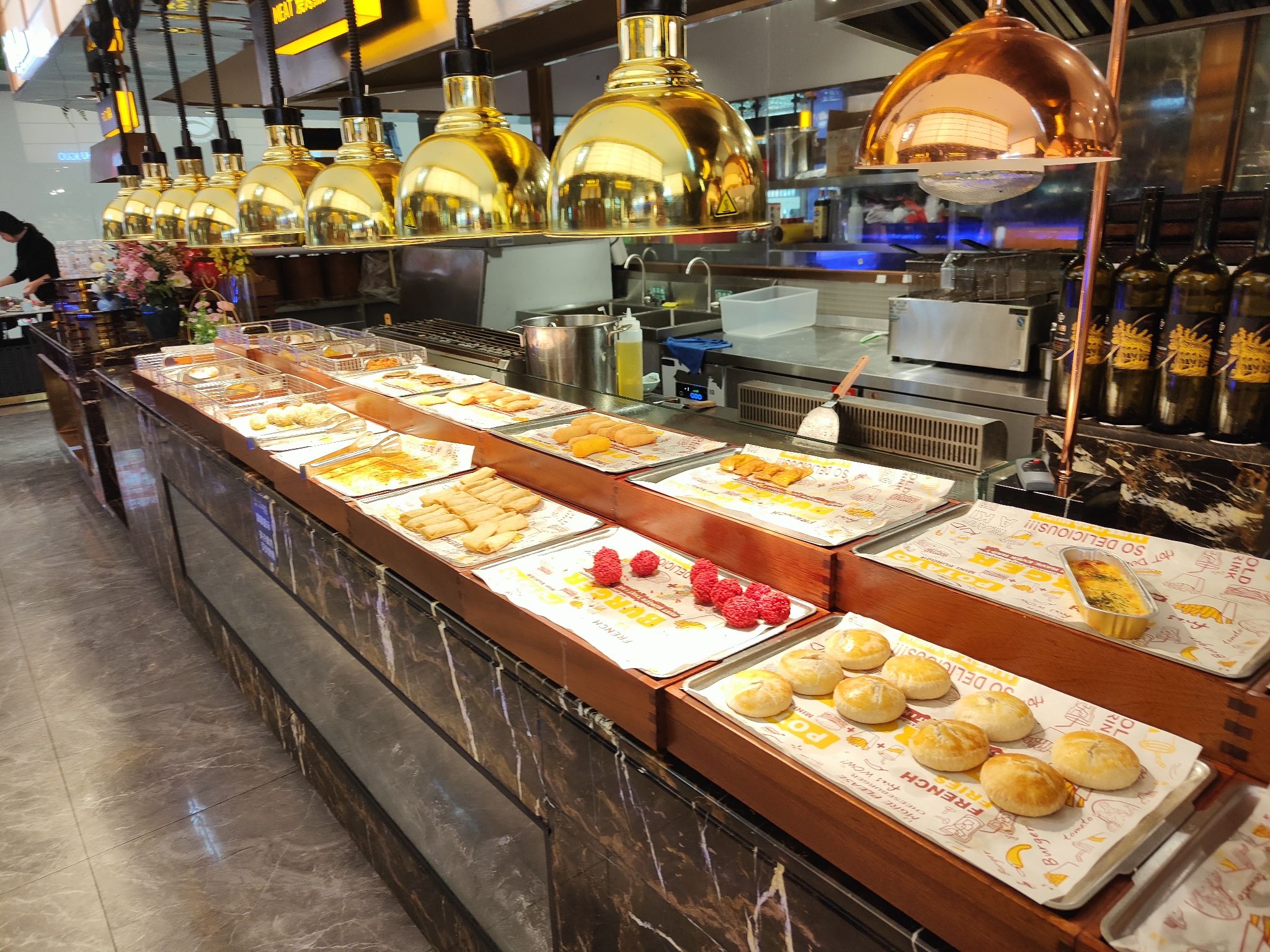圣捞海鲜自助百汇餐厅(富康广场店)