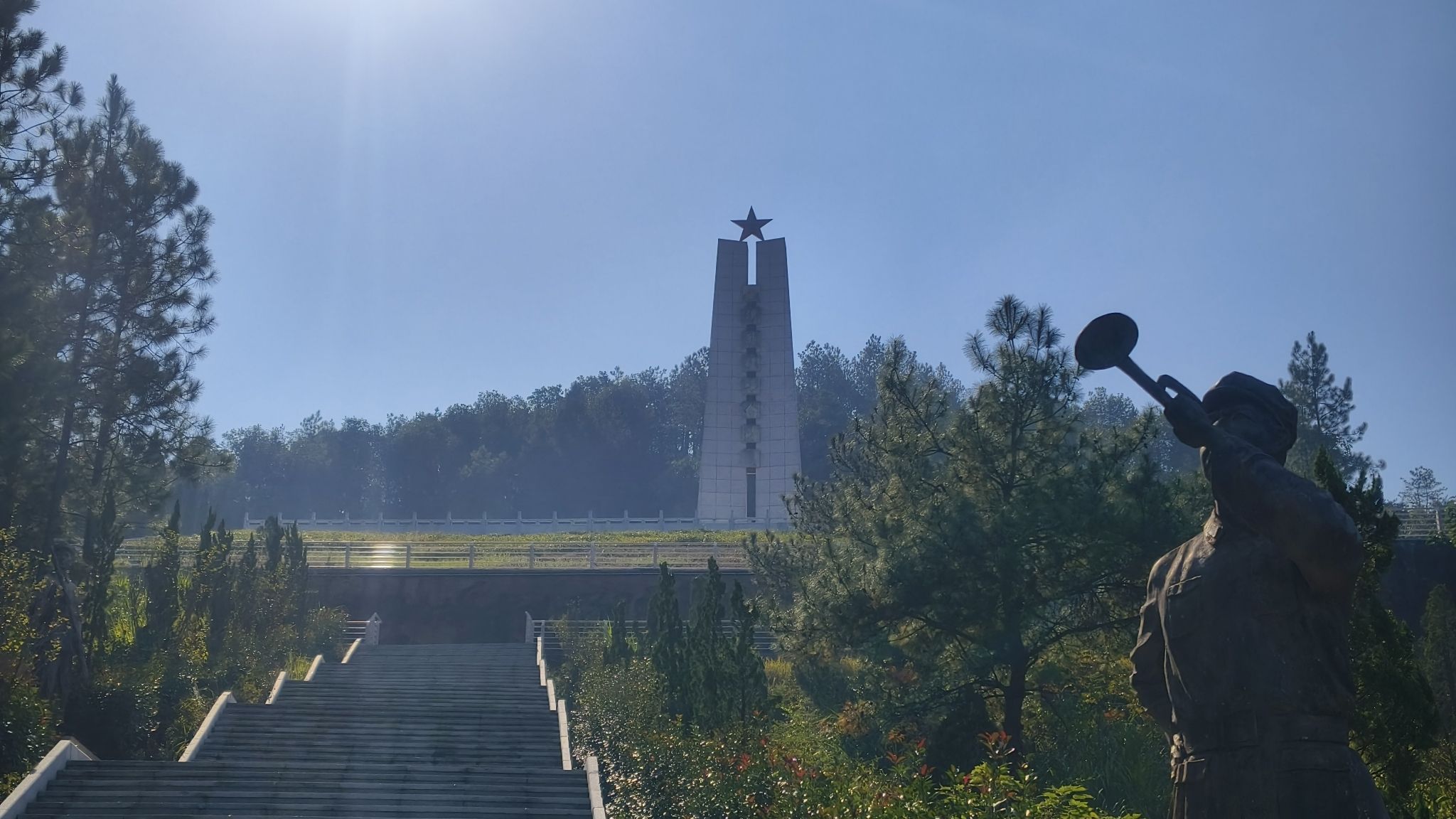 金溪战役烈士纪念园旅行图片 1