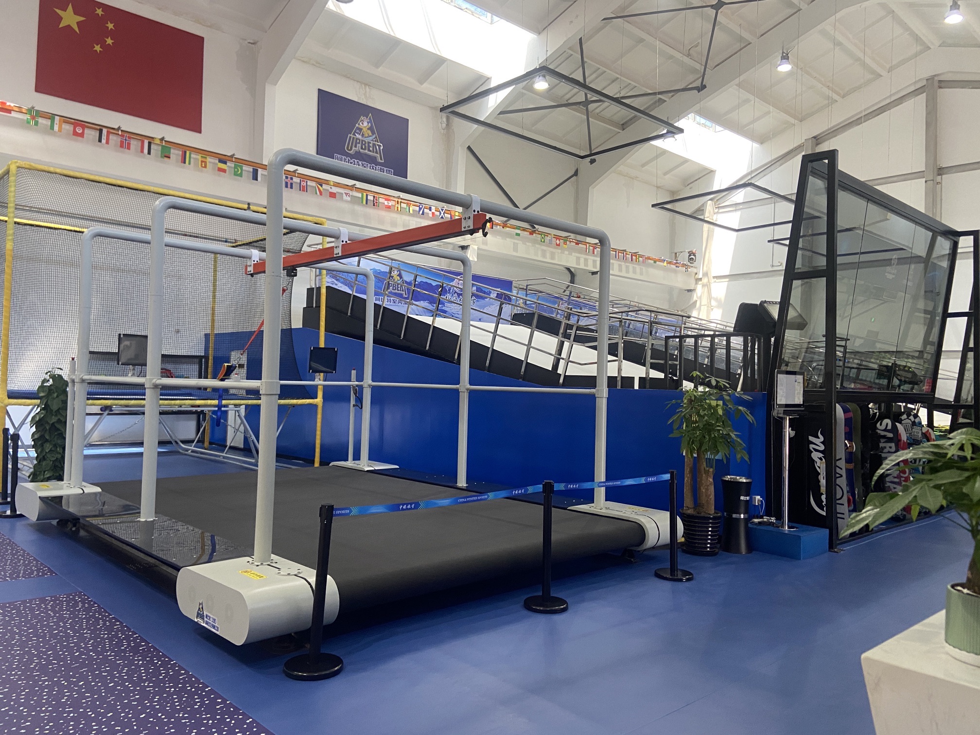 场地封面-阿比特室内滑雪俱乐部