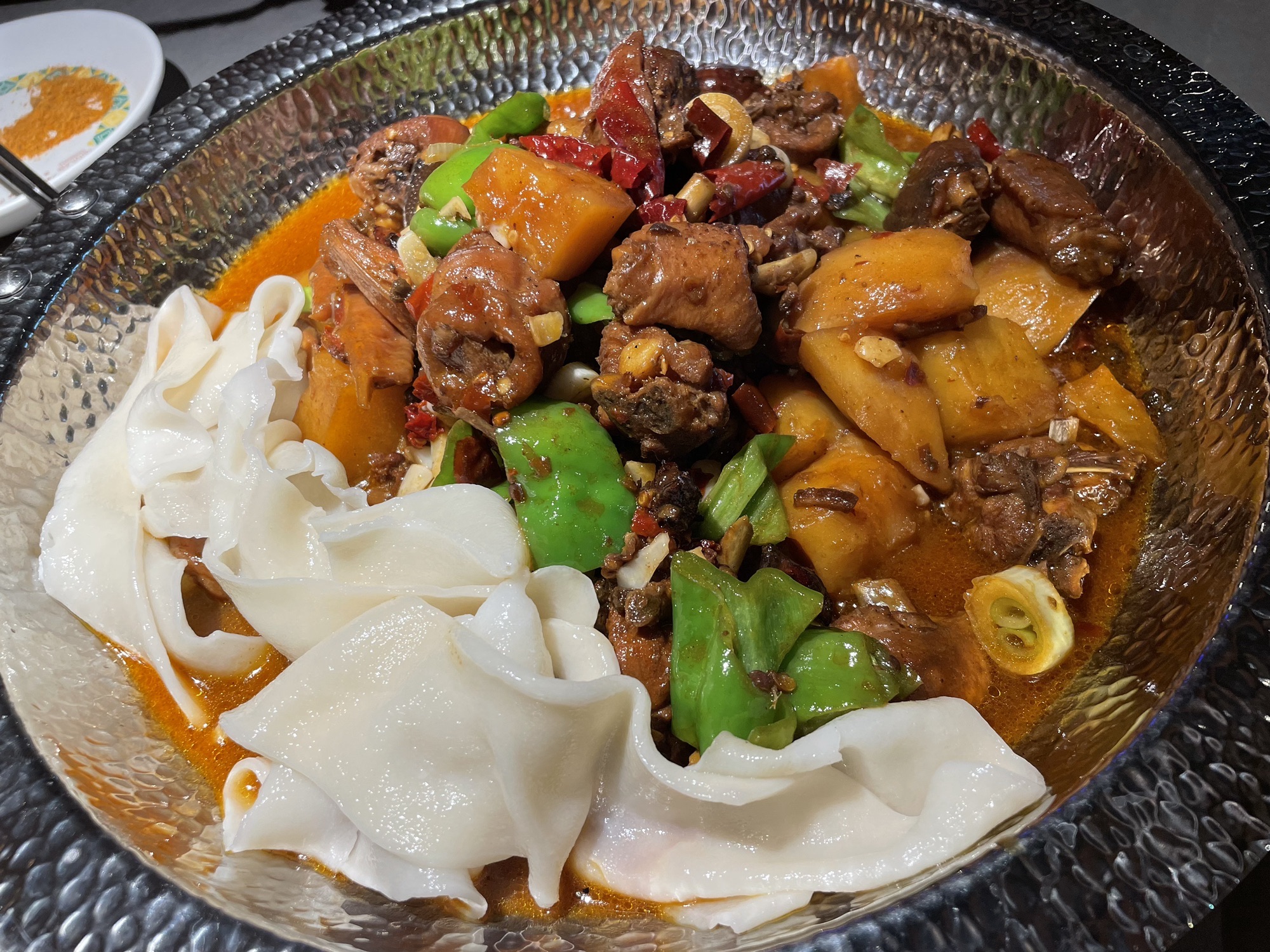 楼兰新疆主题餐厅(宿迁万达店)
