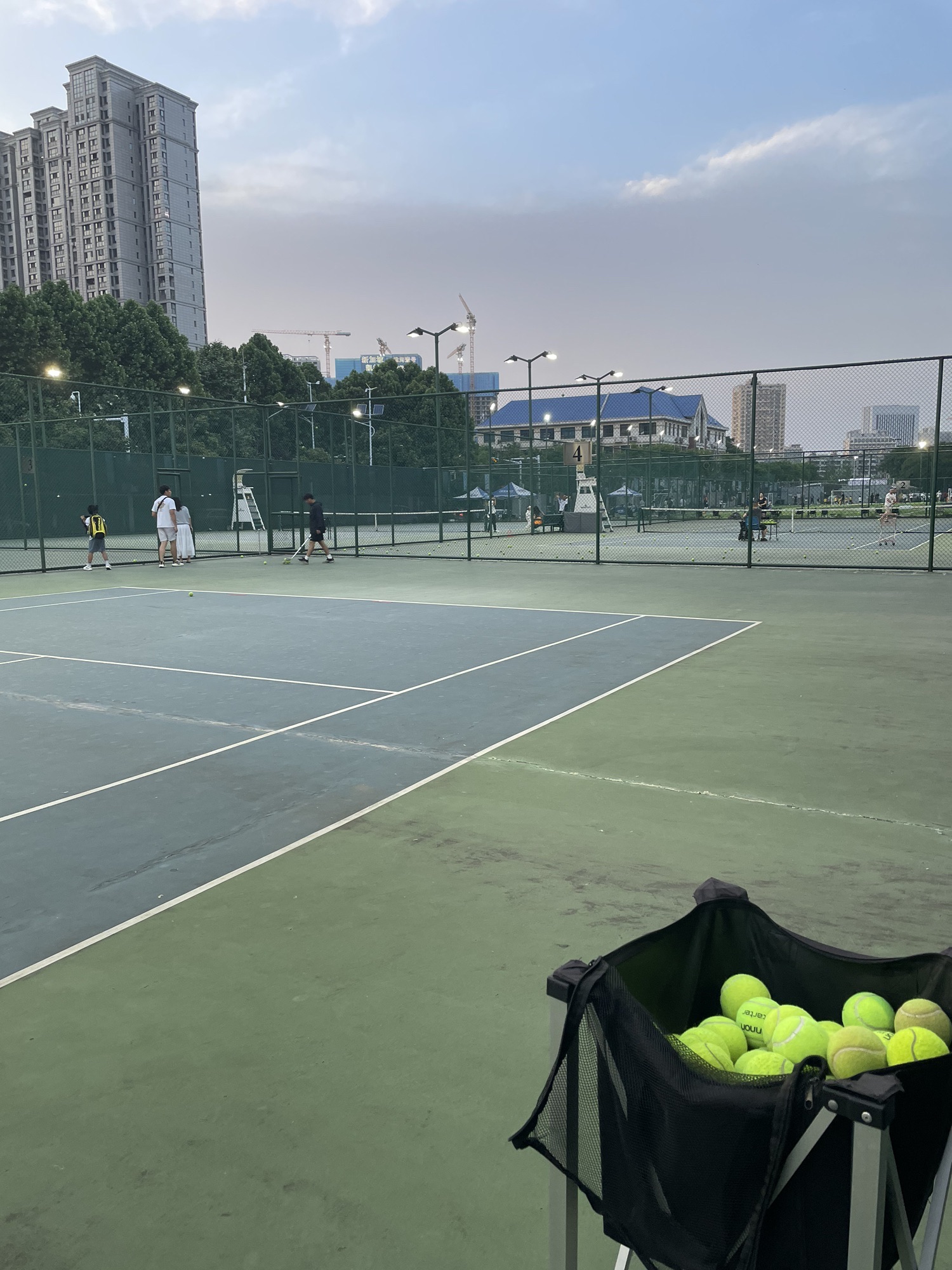 场地封面-泛海国际体育公园-网球场