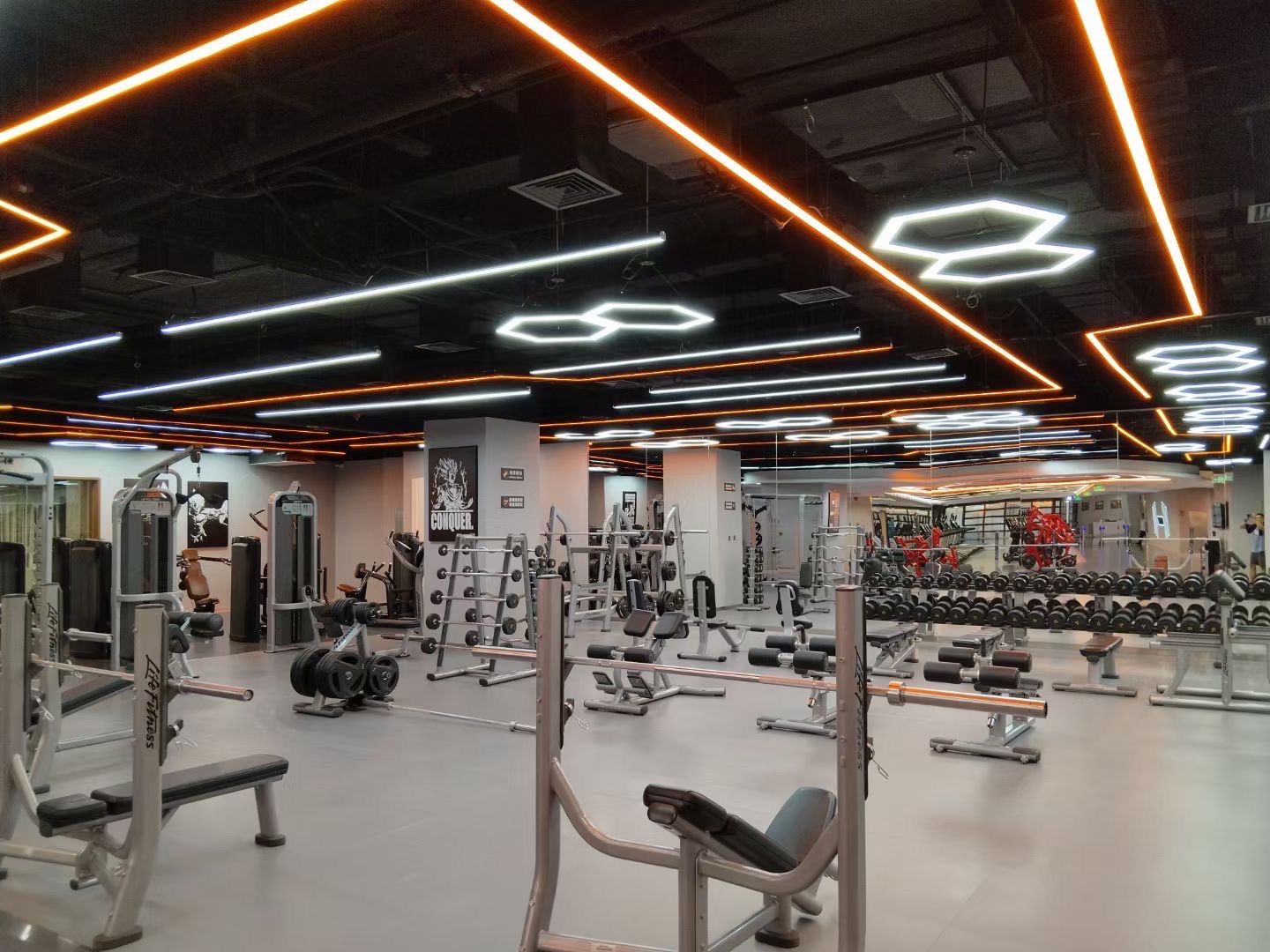 场地封面-P.e Gym健身工作室(居然大厦店)