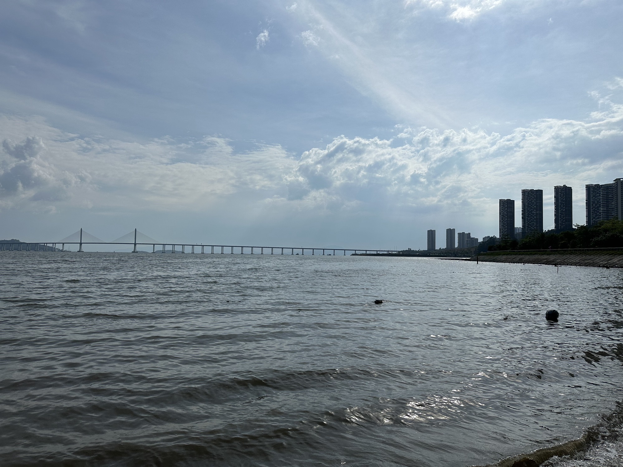 莱蒙水榭湾沙滩旅行图片 3
