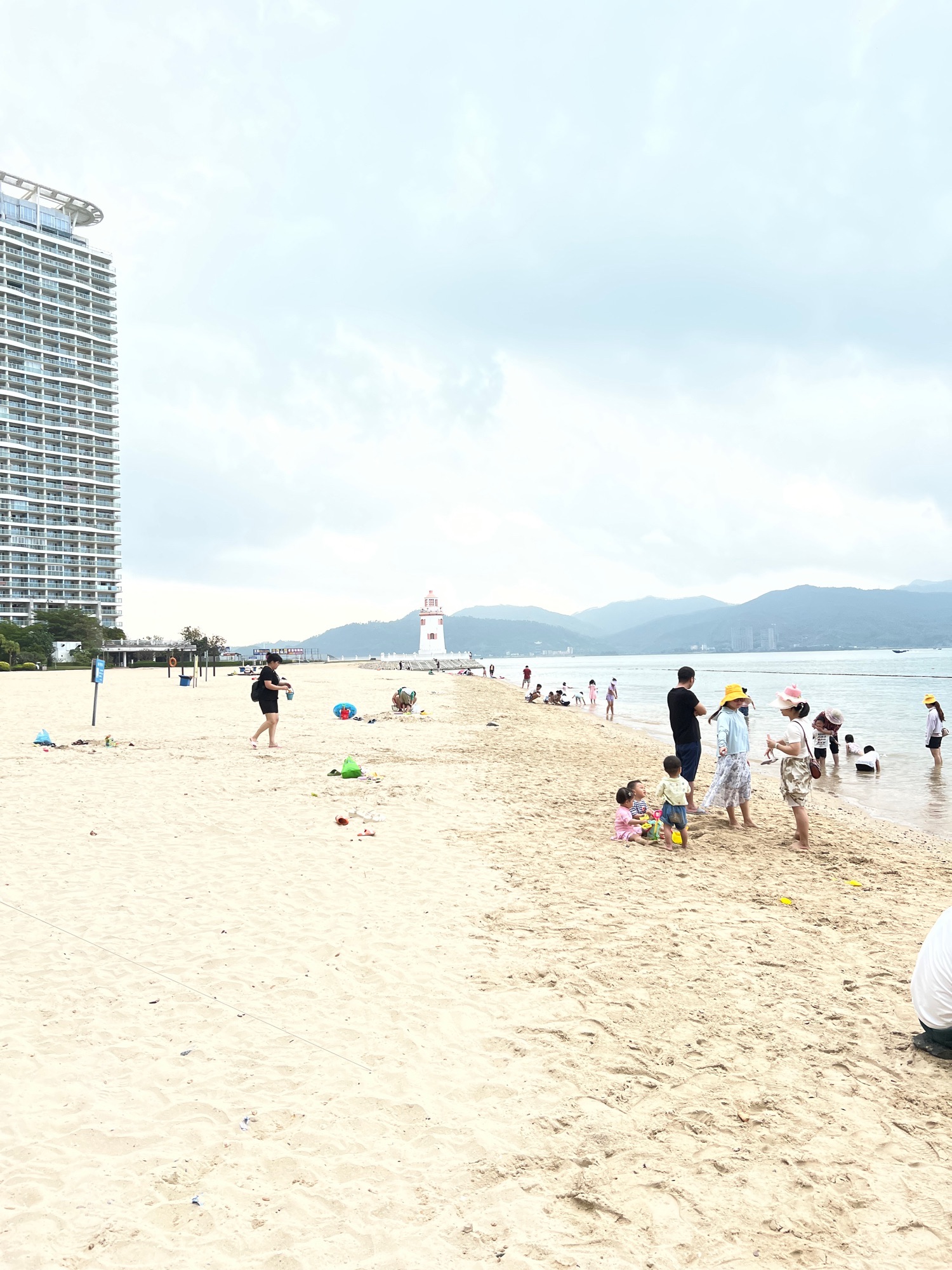莱蒙水榭湾沙滩旅行图片 2