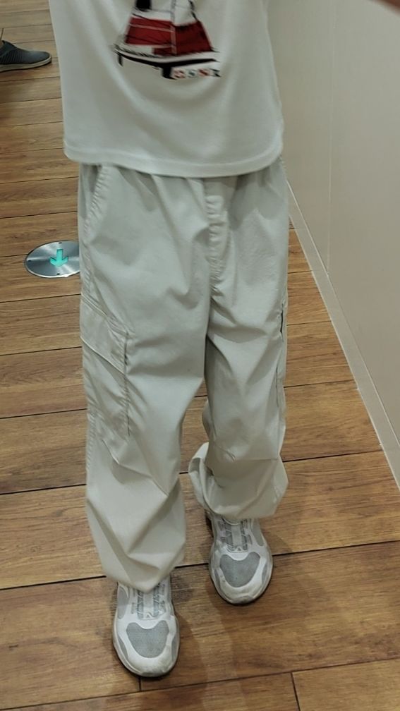 优衣库(维多利摩尔城A座店)