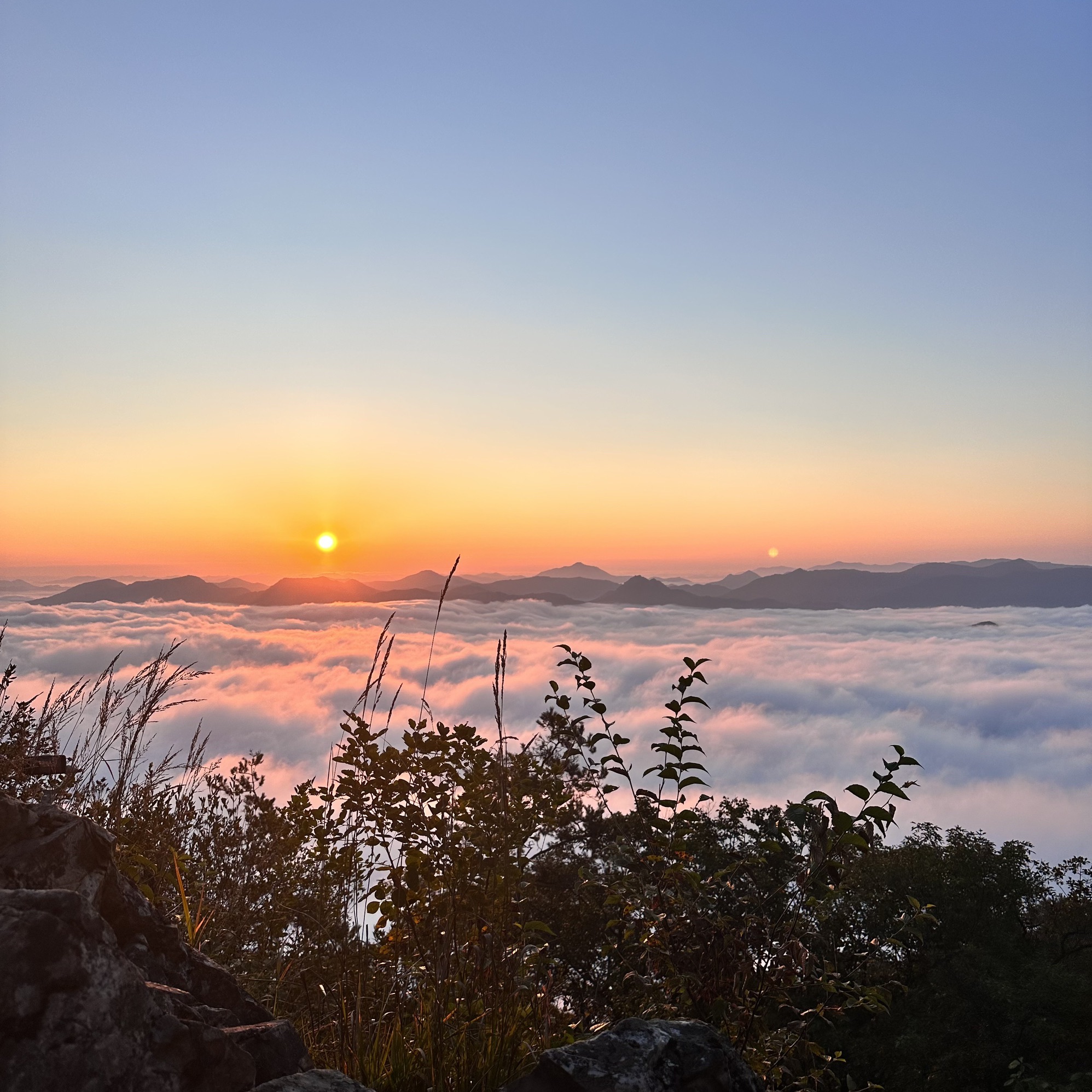 大牛沟云海天梯登山口旅行图片 1