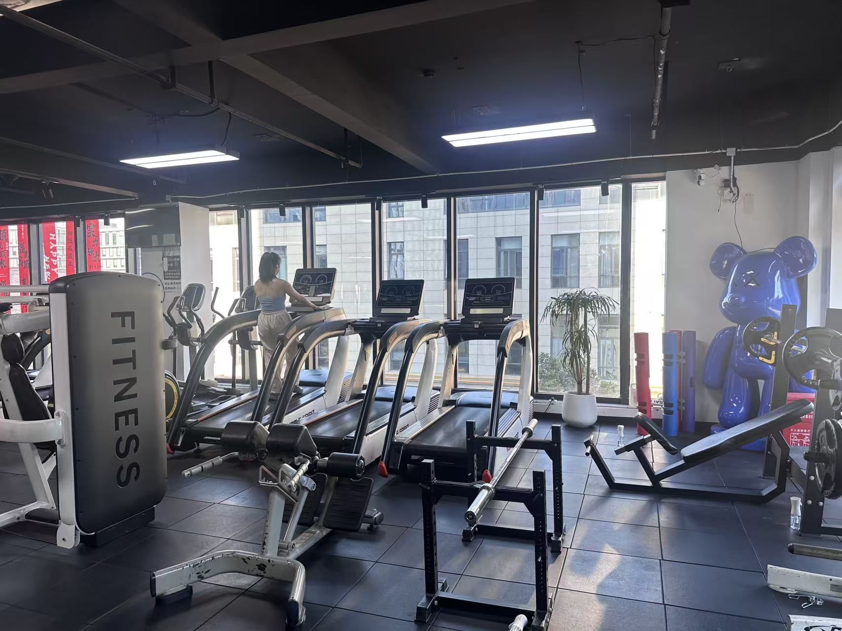场地封面-柠檬健身(赛银国际广场8幢店)