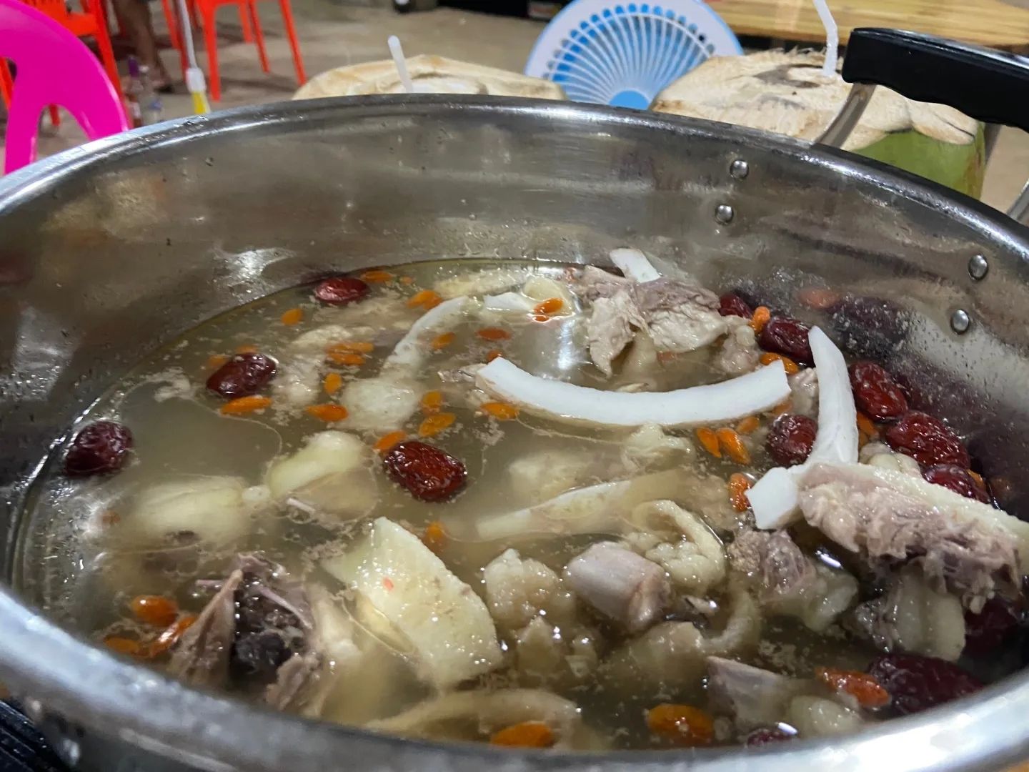 方宝文昌鸡饭店