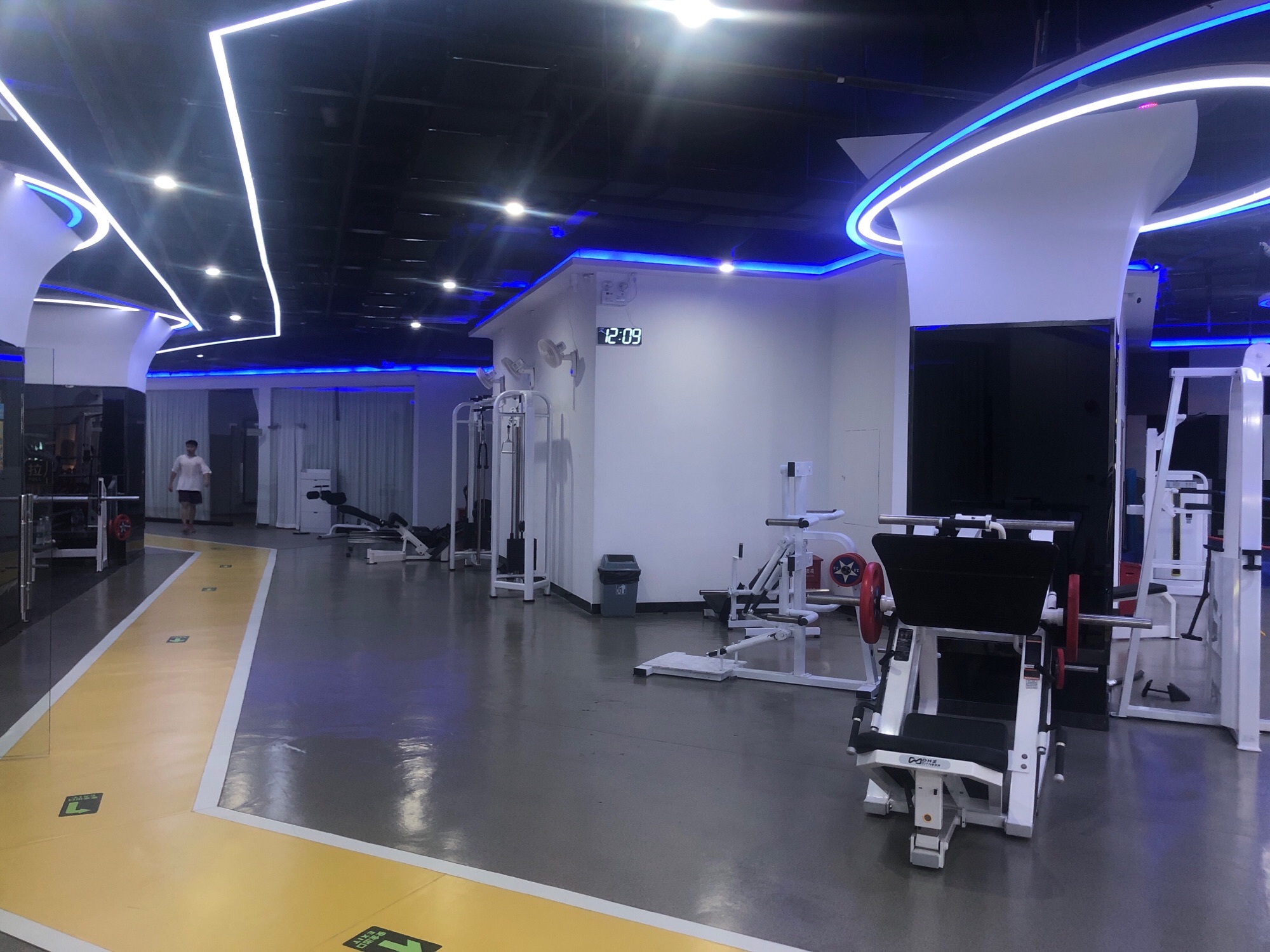 场地封面-黑啡健身(京基店)